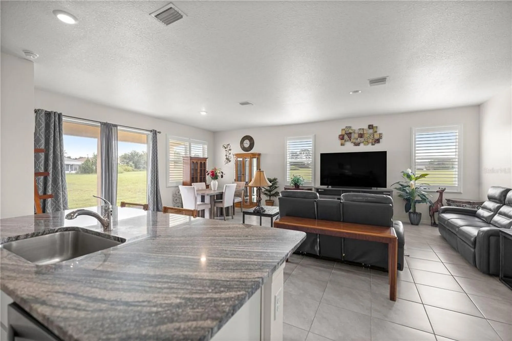 Property Slideshow image 12 of 29 | 6125 sw 88th loop, Ocala, FL, 34476