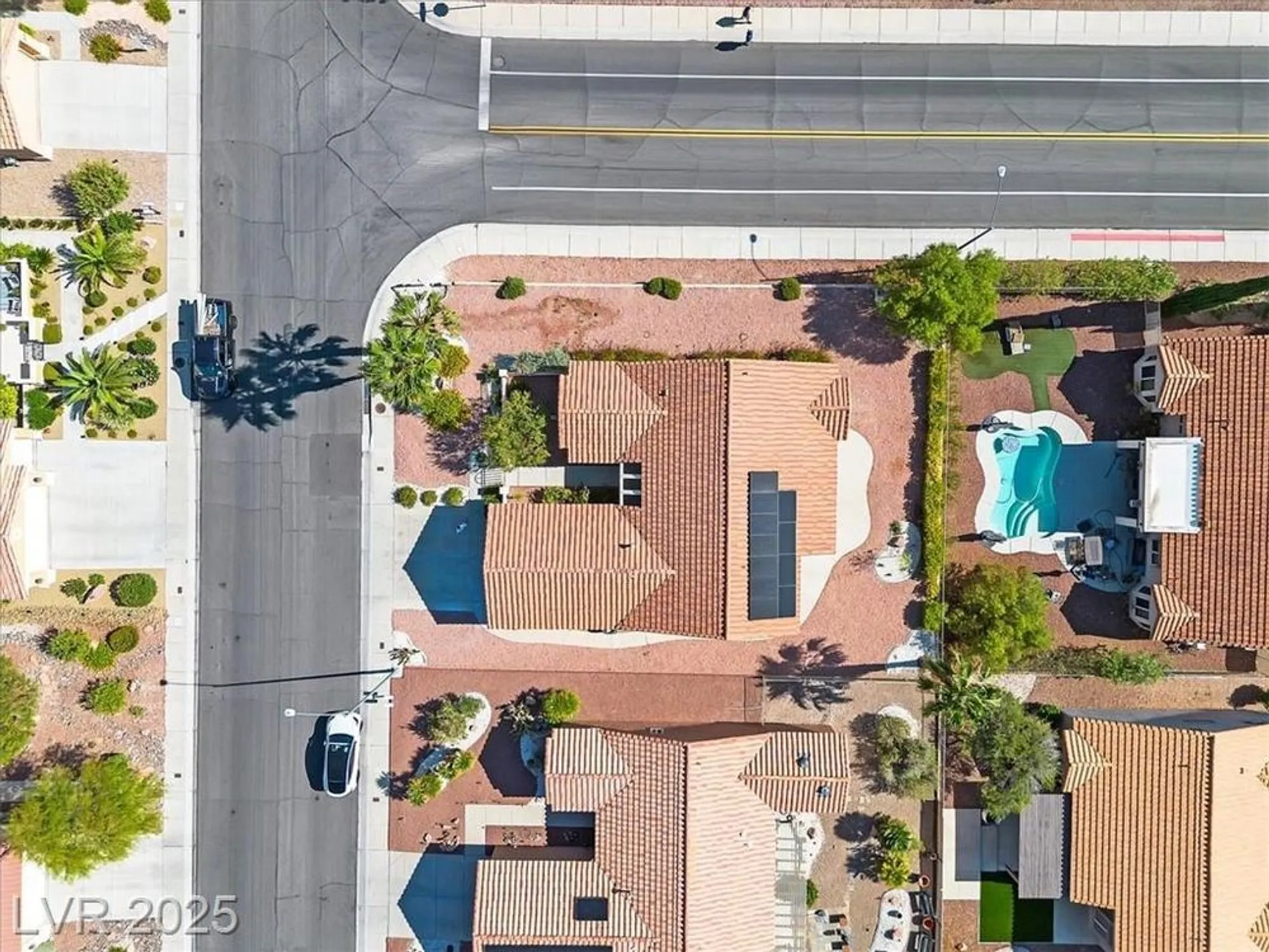 Property Slideshow image 29 of 35 | 2652 youngdale dr, Las Vegas, NV, 89134