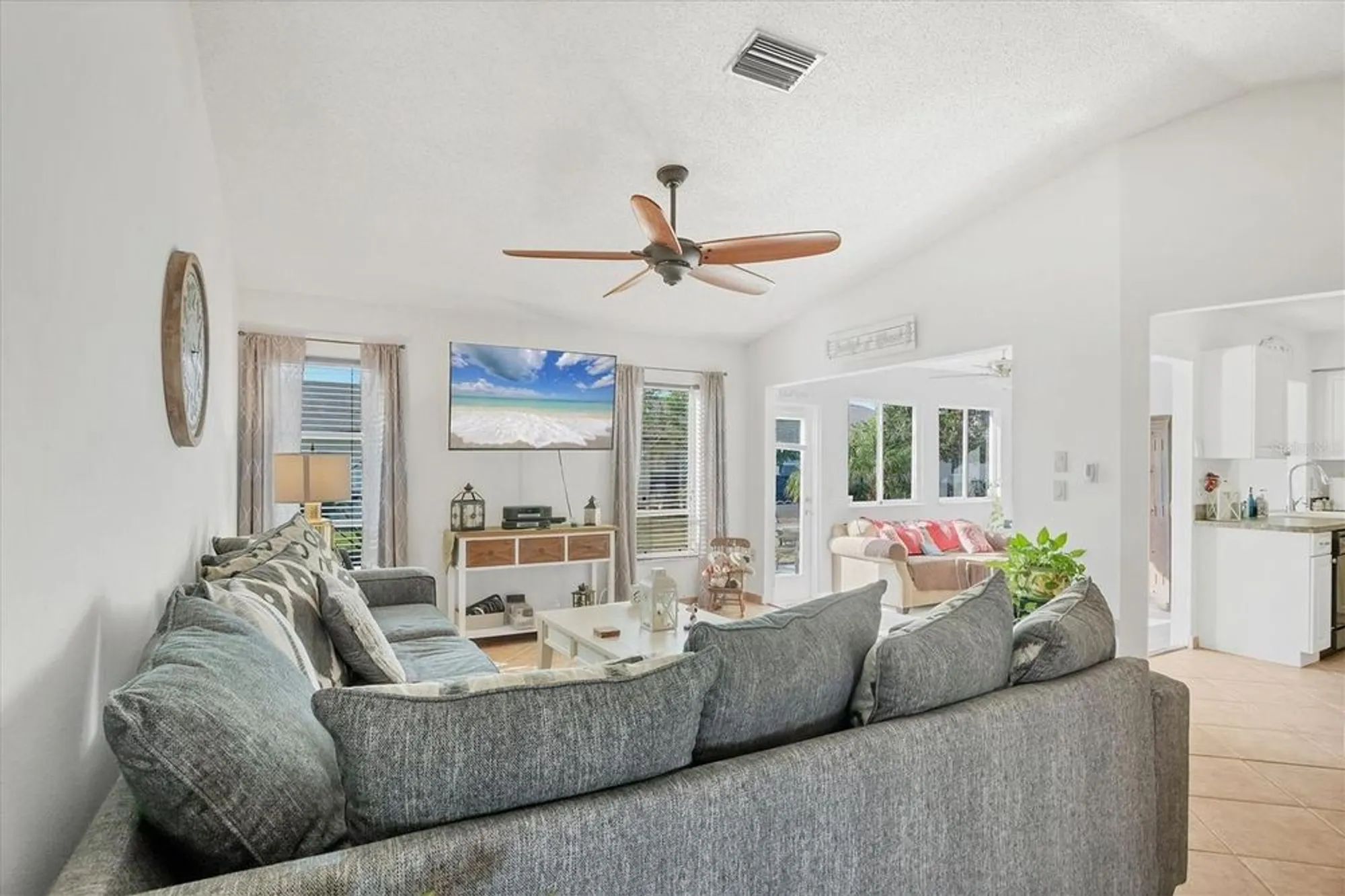 Property Slideshow image 12 of 64 | 603 chestnut ln # 90, Englewood, FL, 34223