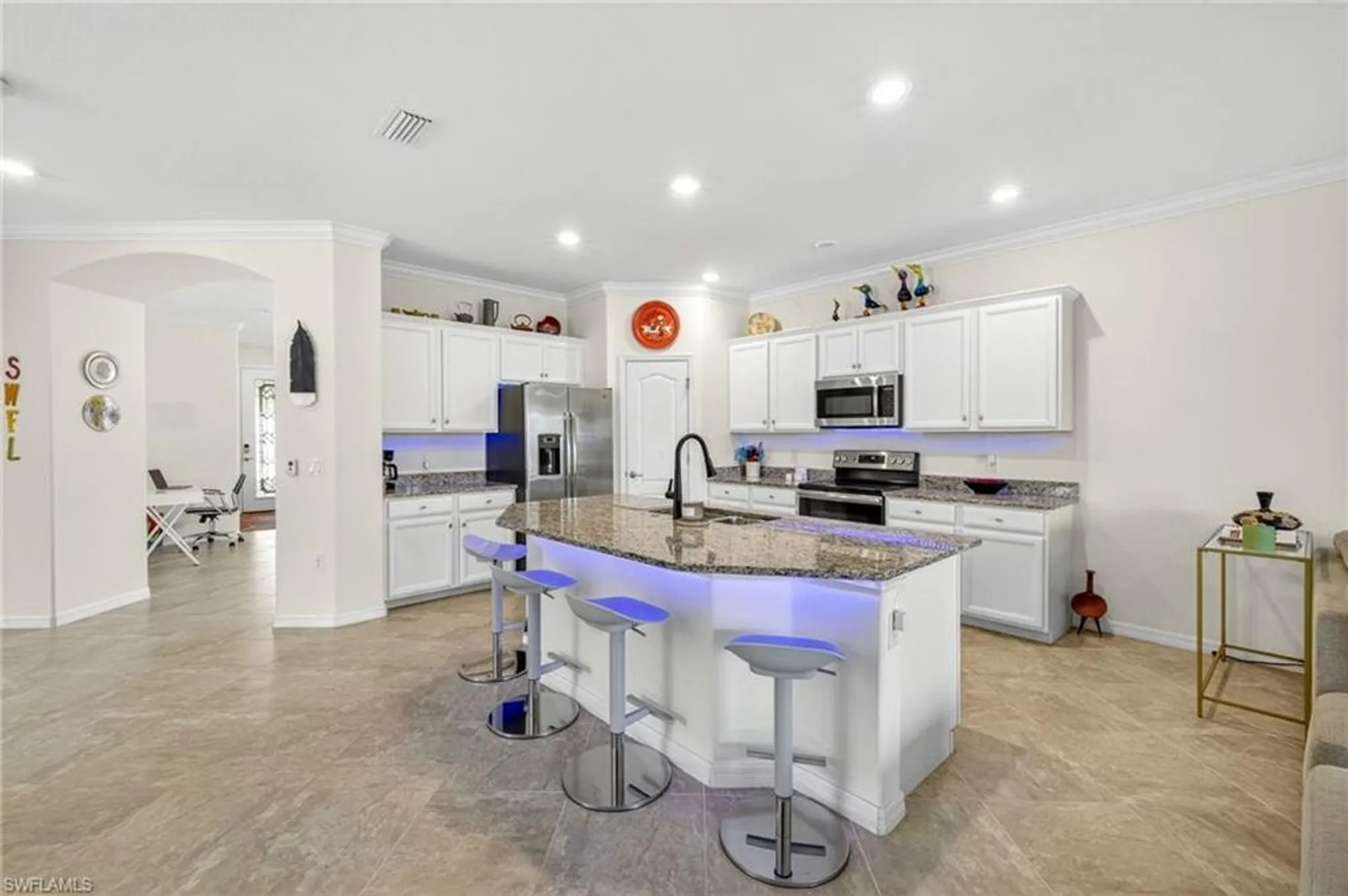 Property Slideshow image 9 of 50 | 11581 golden oak ter, Fort Myers, FL, 33913