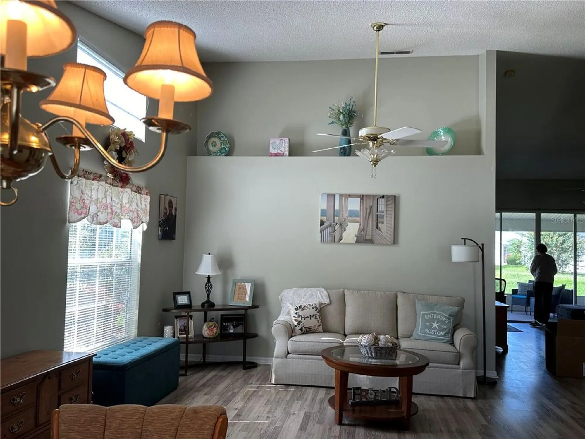 Property Slideshow image 6 of 31 | 25313 jasmine ct, Leesburg, FL, 34748