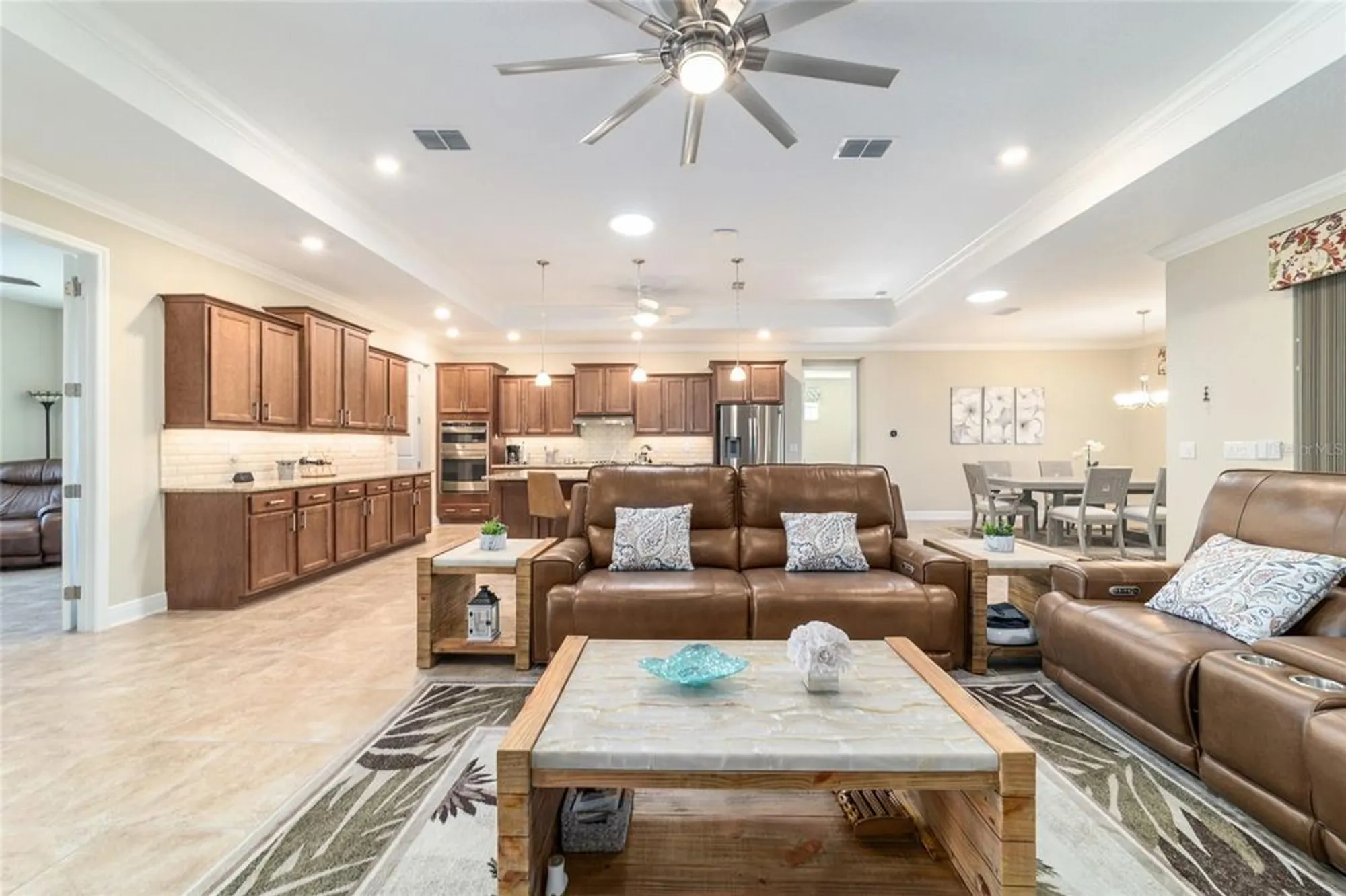 Property Slideshow image 16 of 63 | 8445 sw 93rd cir, Ocala, FL, 34481