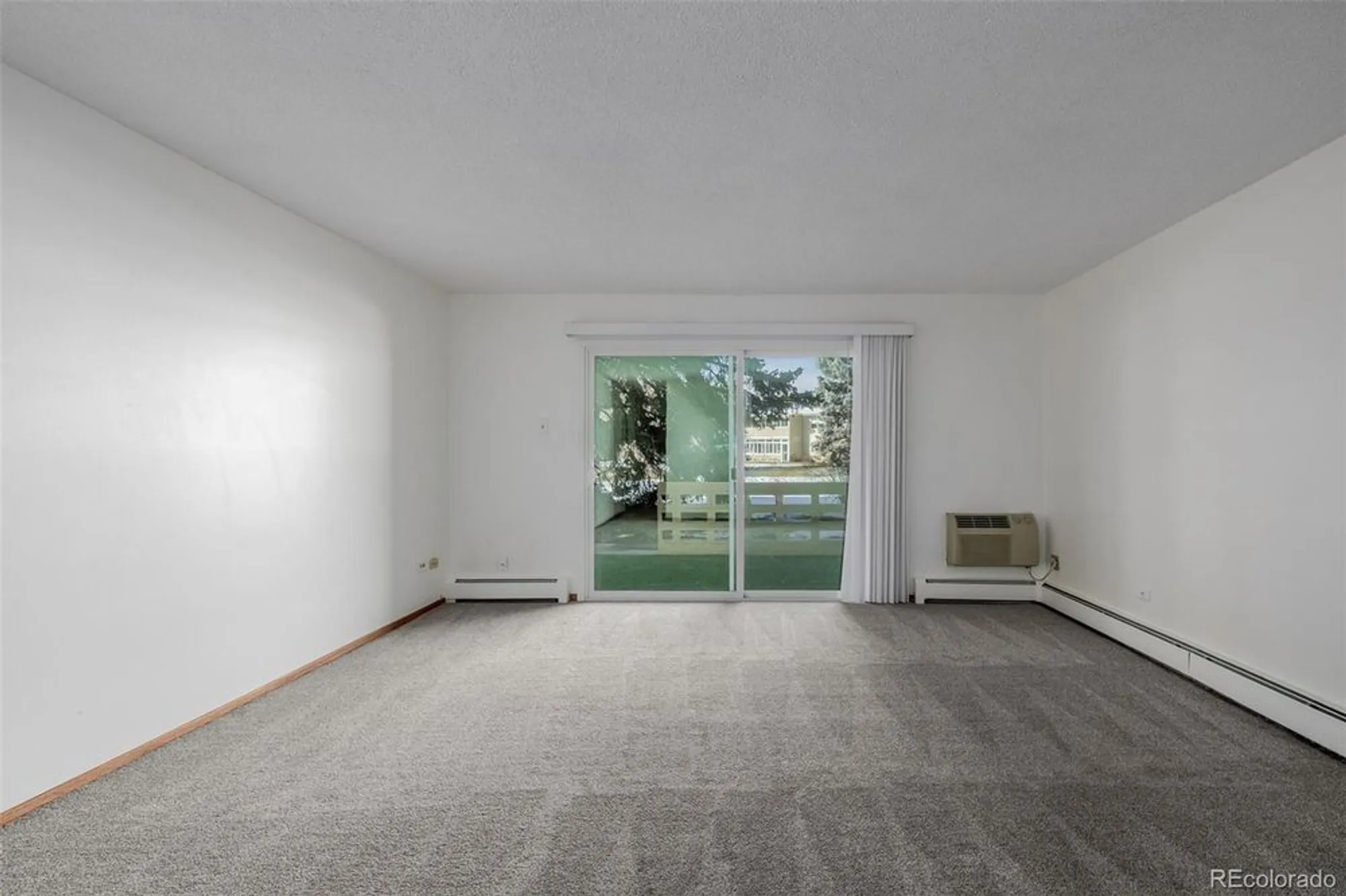 Property Slideshow image 2 of 50 | 9340 e center ave apt 8a, Denver, CO, 80247