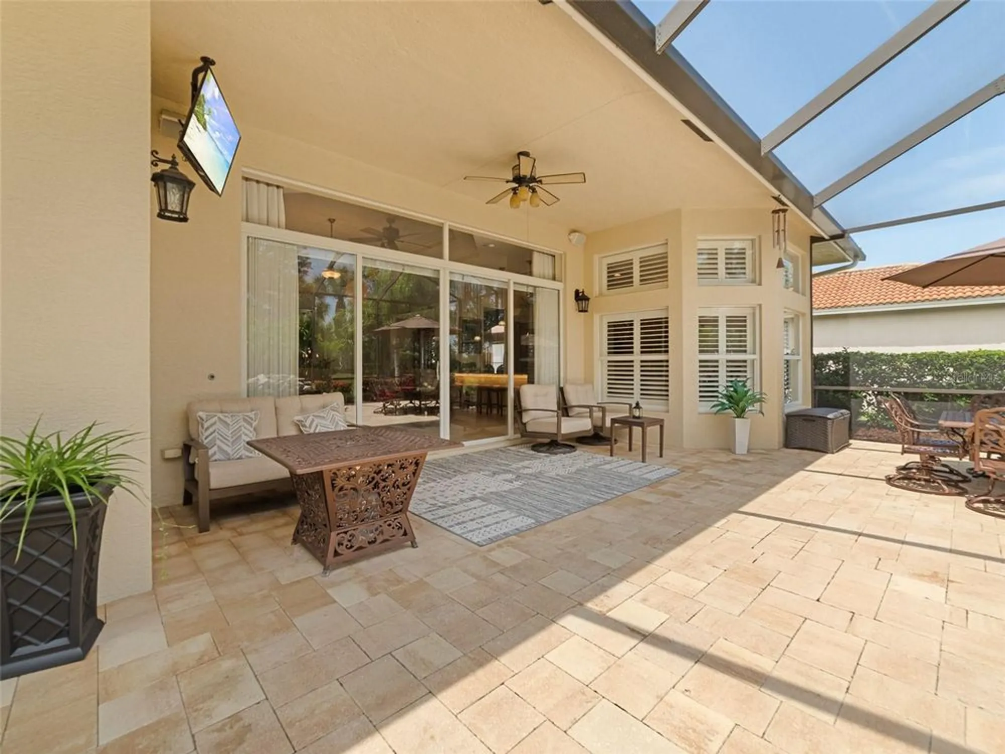 Property Slideshow image 38 of 62 | 5024 ruby flats dr, Wimauma, FL, 33598