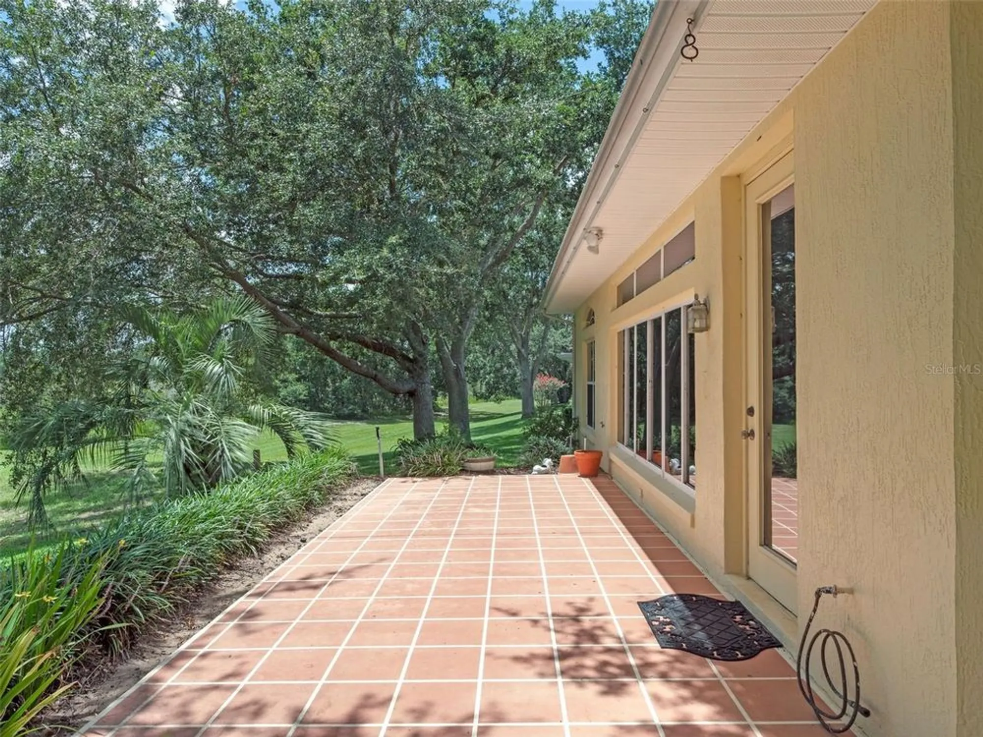 Property Slideshow image 32 of 68 | 21325 royal troon dr, Leesburg, FL, 34748