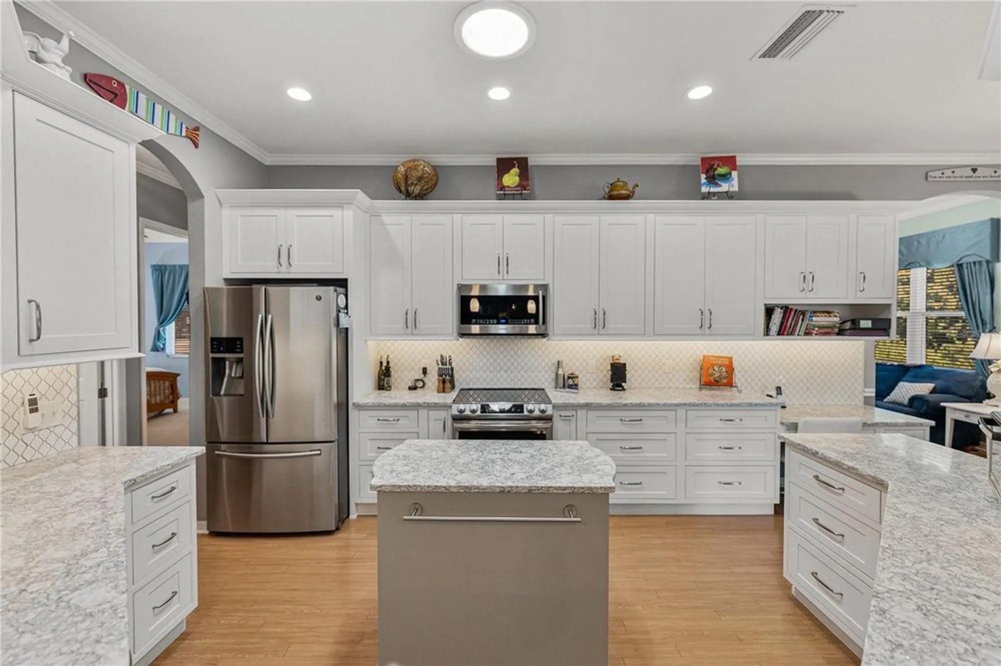 Property Slideshow image 2 of 55 | 5353 hogan ln, Winter Haven, FL, 33884