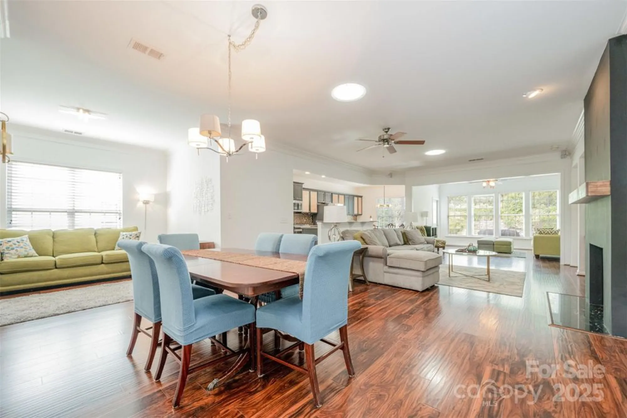 Property Slideshow image 13 of 45 | 43041 mimosa ct, Fort Mill, SC, 29707