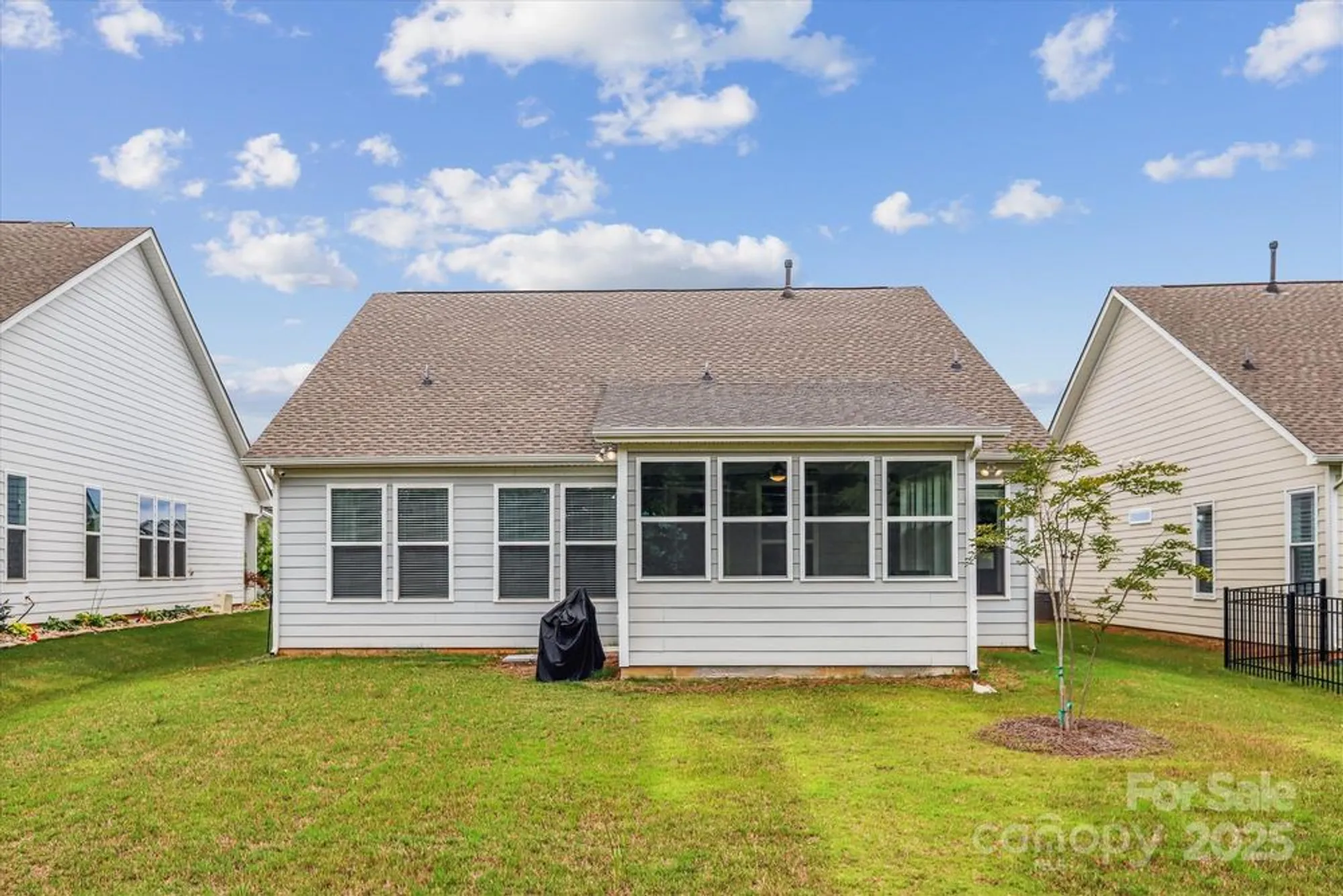 Property Slideshow image 35 of 36 | 10400 superb ln, Charlotte, NC, 28215