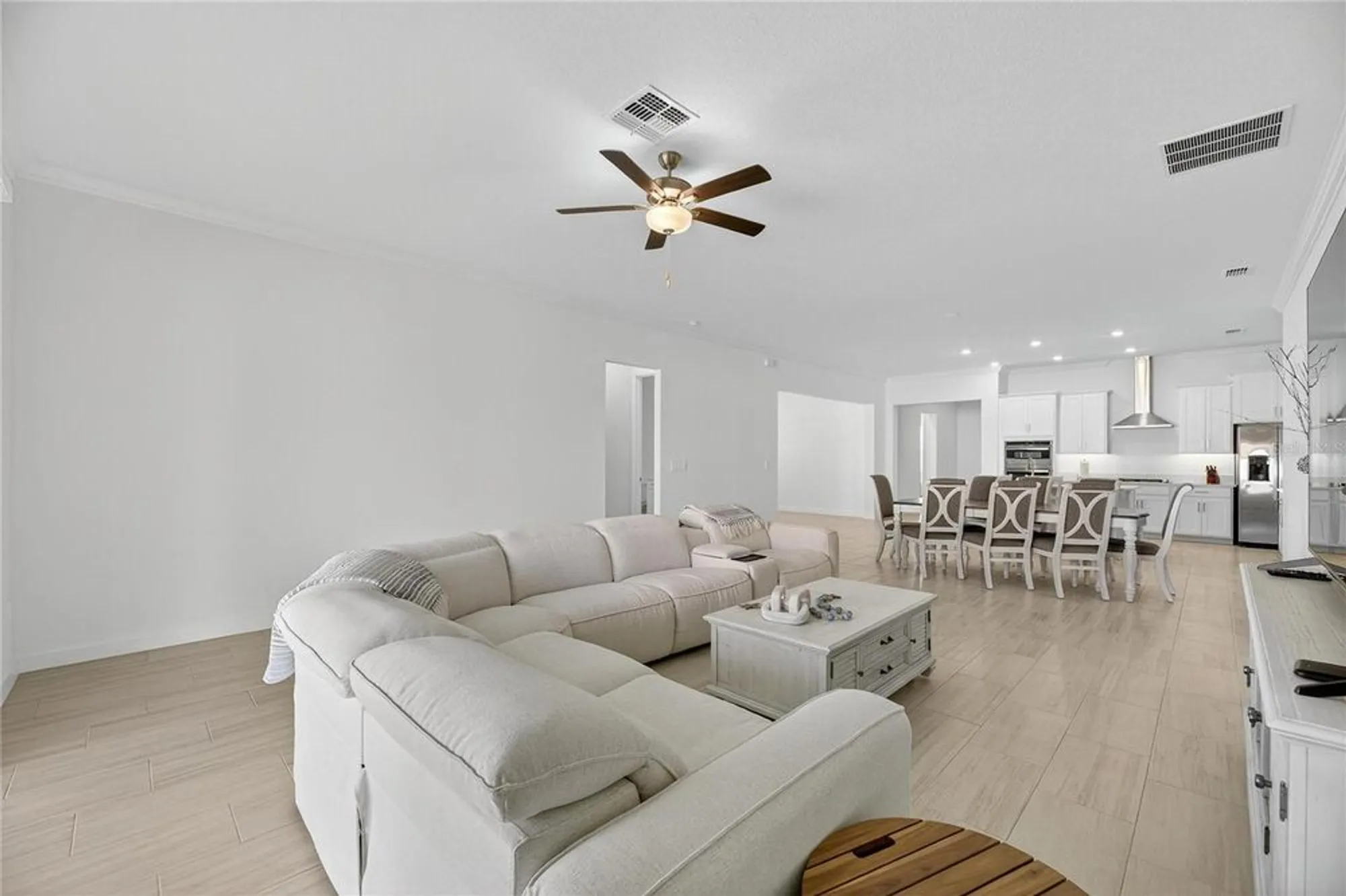 Property Slideshow image 41 of 72 | 17415 holly well ave, Wimauma, FL, 33598