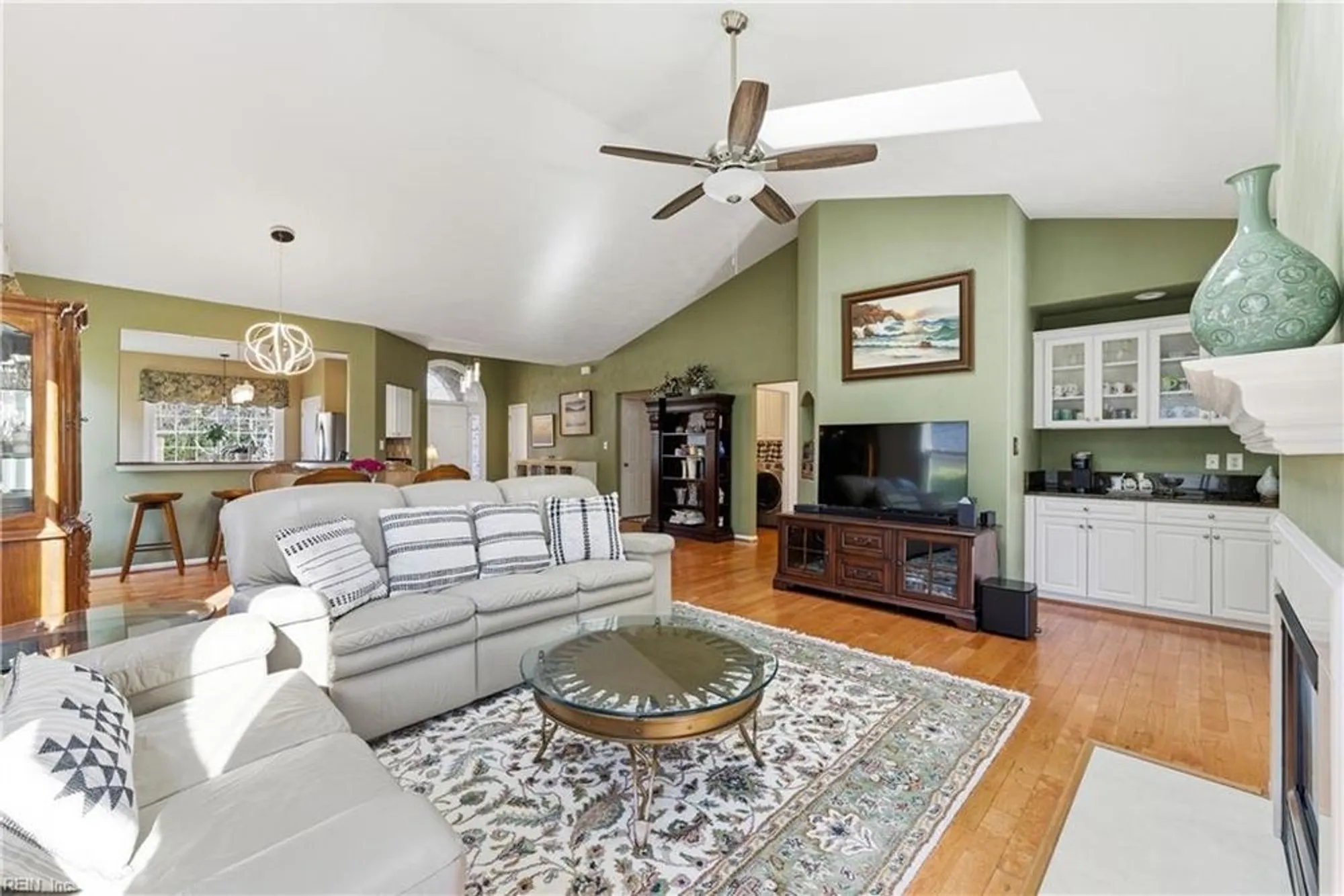 Property Slideshow image 10 of 44 | 3237 gallahad dr, Virginia Beach, VA, 23456