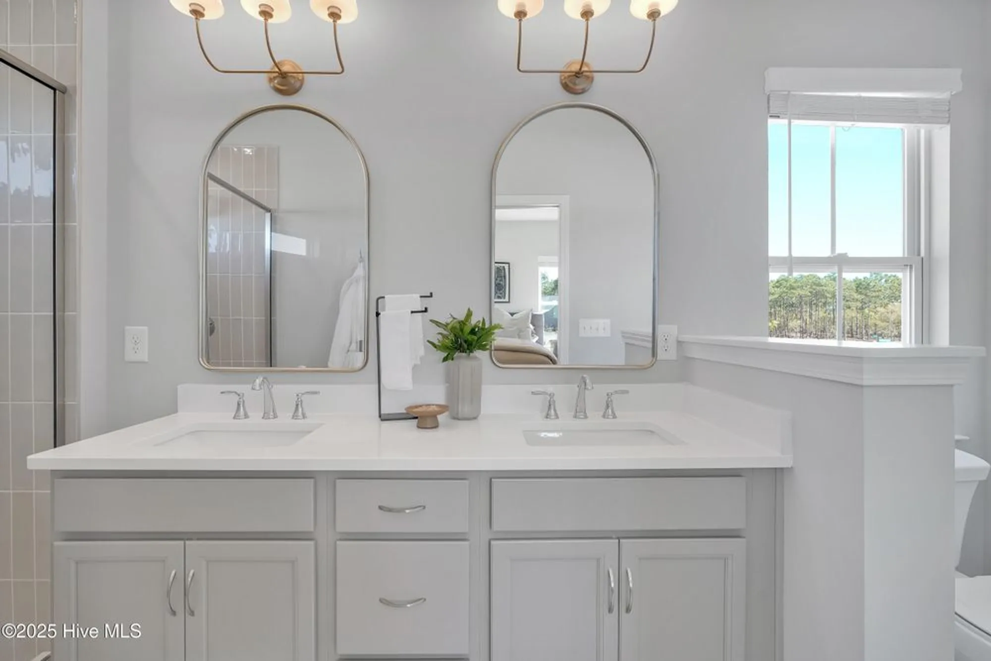 Property Slideshow image 14 of 24 | 405 starship run, Wilmington, NC, 28412