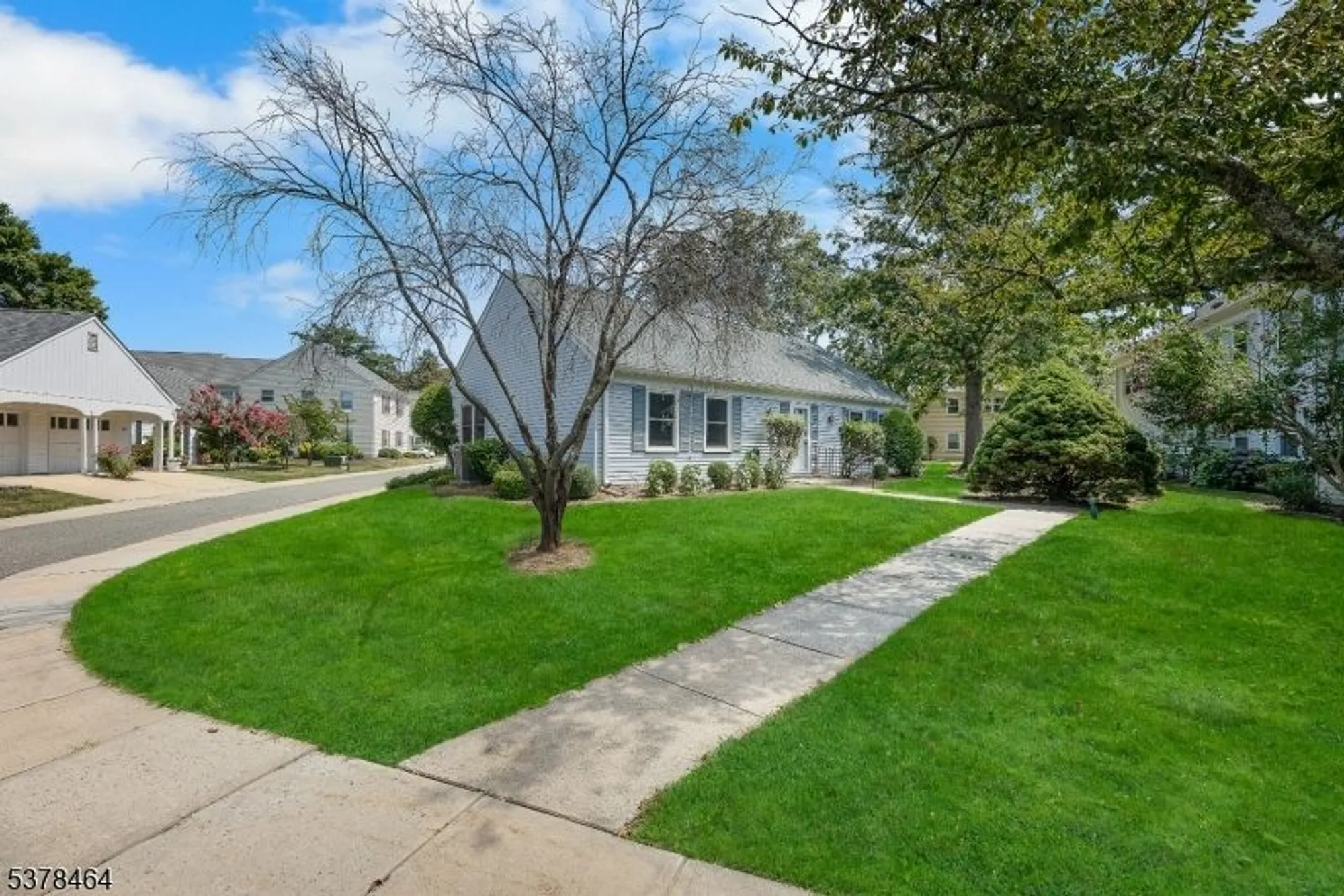 Property Slideshow image 3 of 41 | 394 orrington ln, Monroe Twp, NJ, 08831