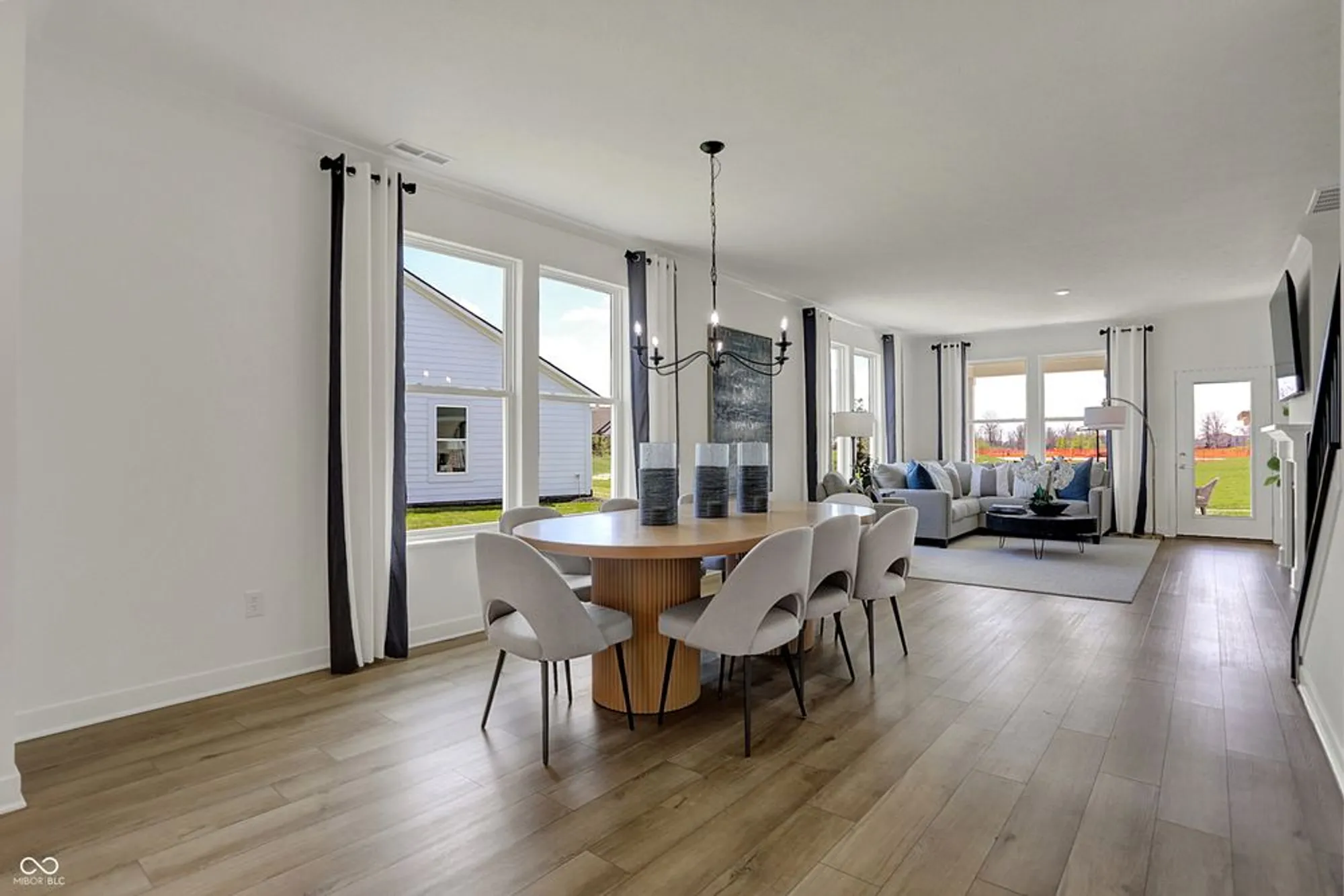 Property Slideshow image 15 of 43 | 19440 sumrall pl, Westfield, IN, 46074