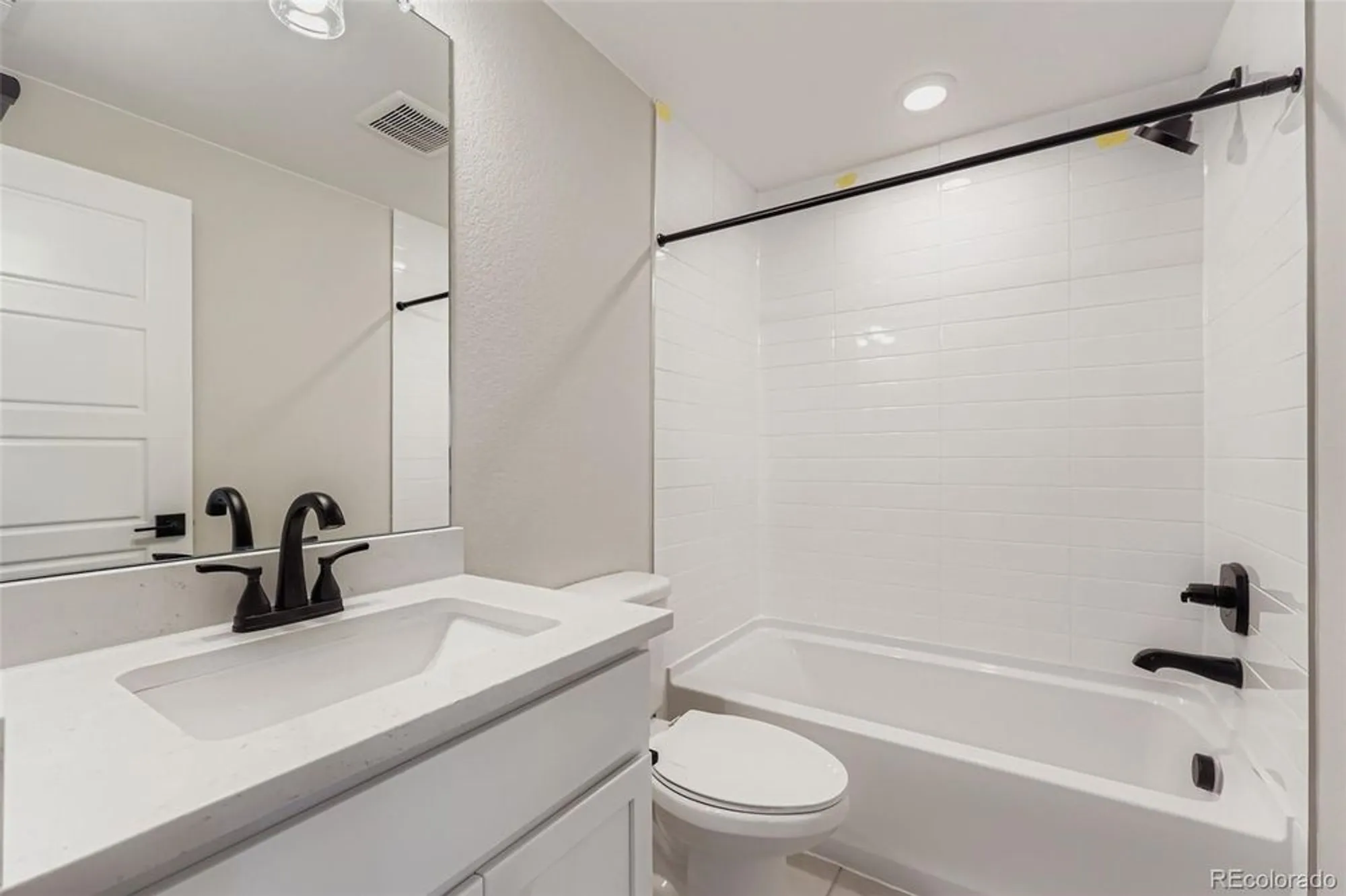 Property Slideshow image 22 of 39 | 2165 grayside cir, Castle Rock, CO, 80109