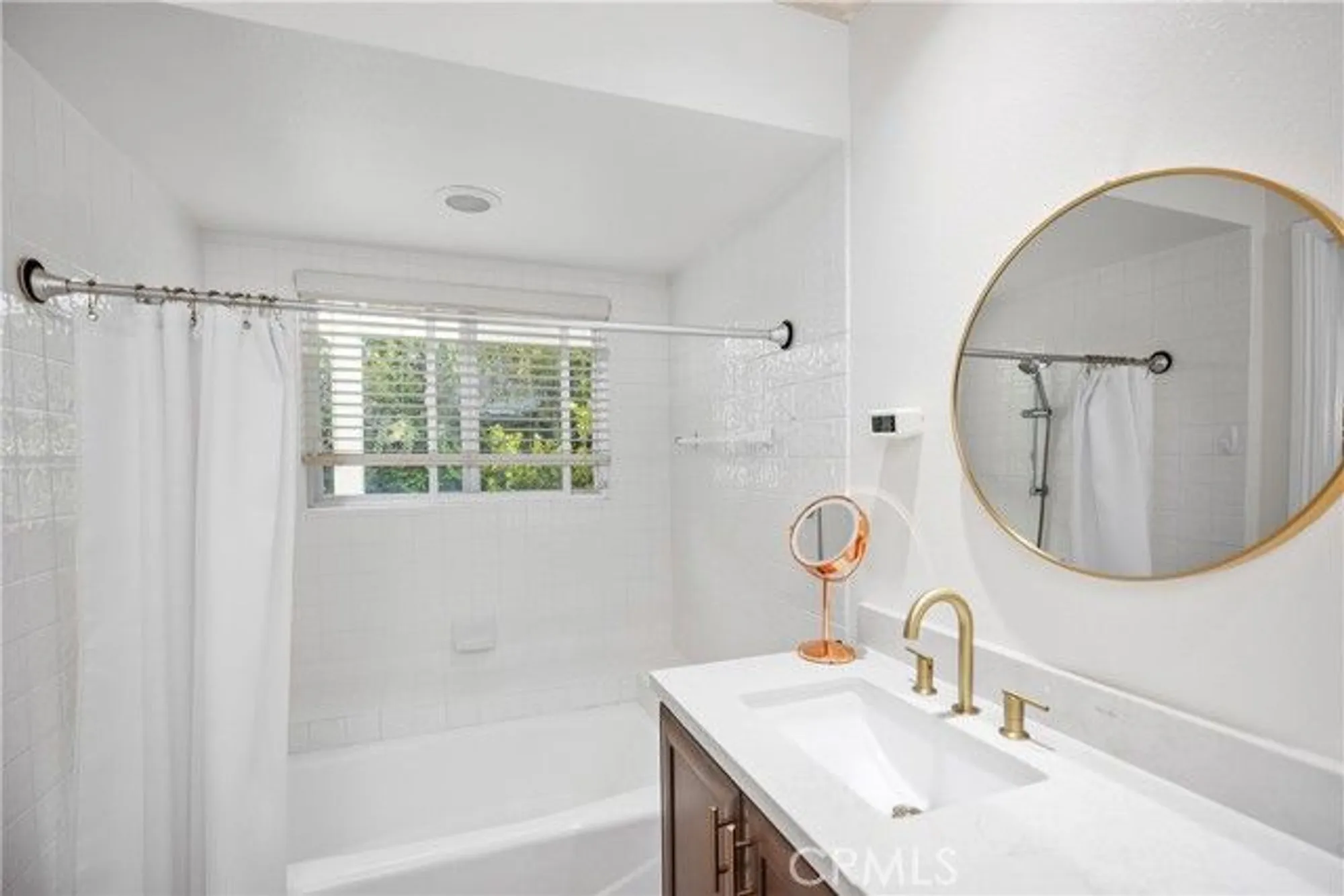 Property Slideshow image 23 of 43 | 5050 avenida del sol, Laguna Woods, CA, 92637