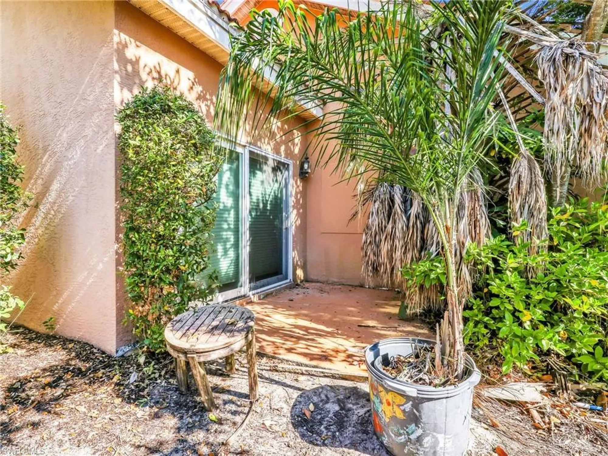 Property Slideshow image 37 of 50 | 232 silverado dr, Naples, FL, 34119