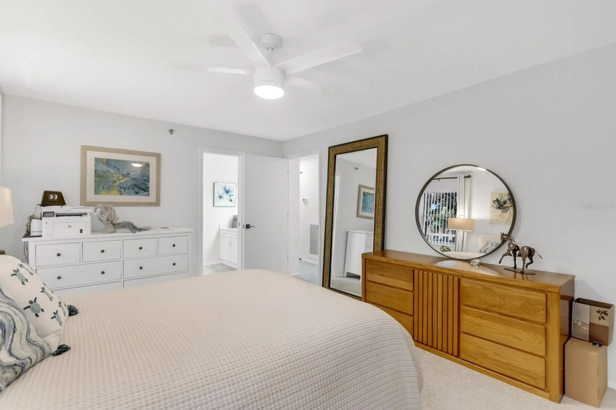 Property Slideshow image 27 of 77 | 8186 terrace garden dr n unit 101, St Petersburg, FL, 33709