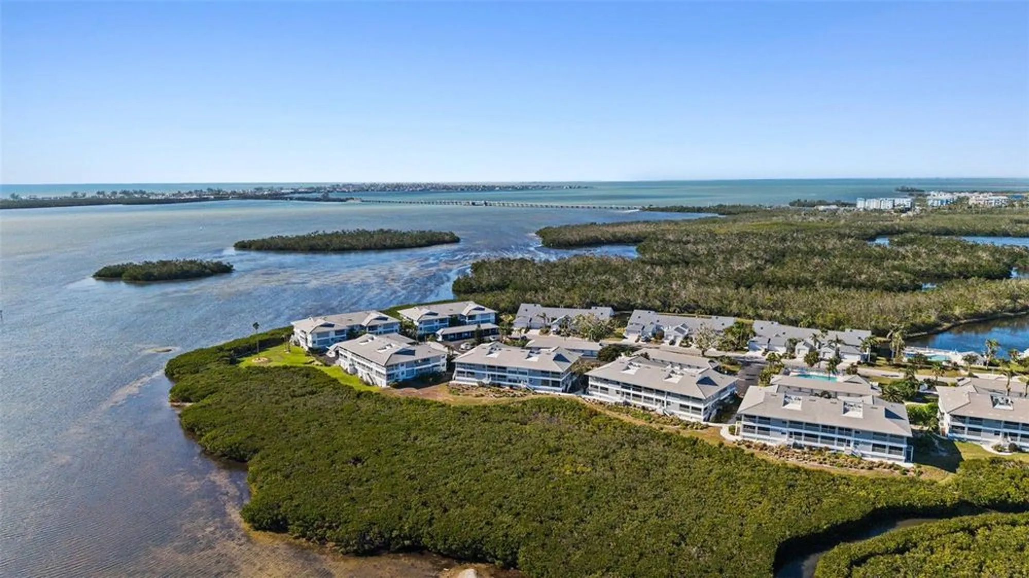 Property Slideshow image 34 of 52 | 1323 perico point cir # 107, Bradenton, FL, 34209