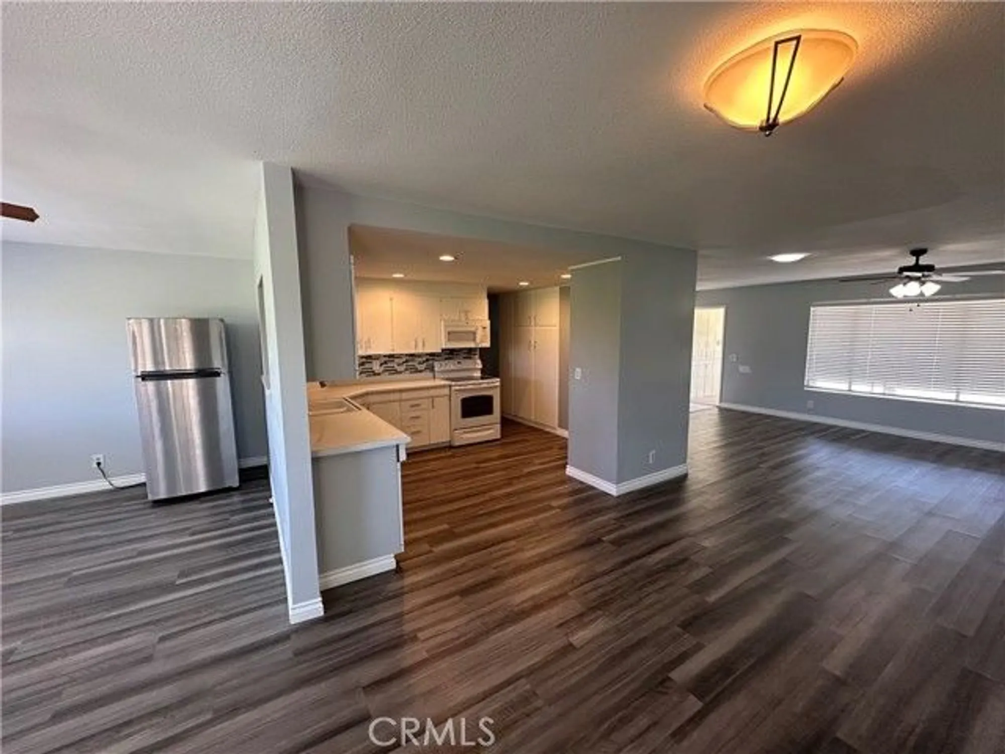 Property Slideshow image 8 of 19 | 410 panorama dr, Hemet, CA, 92543