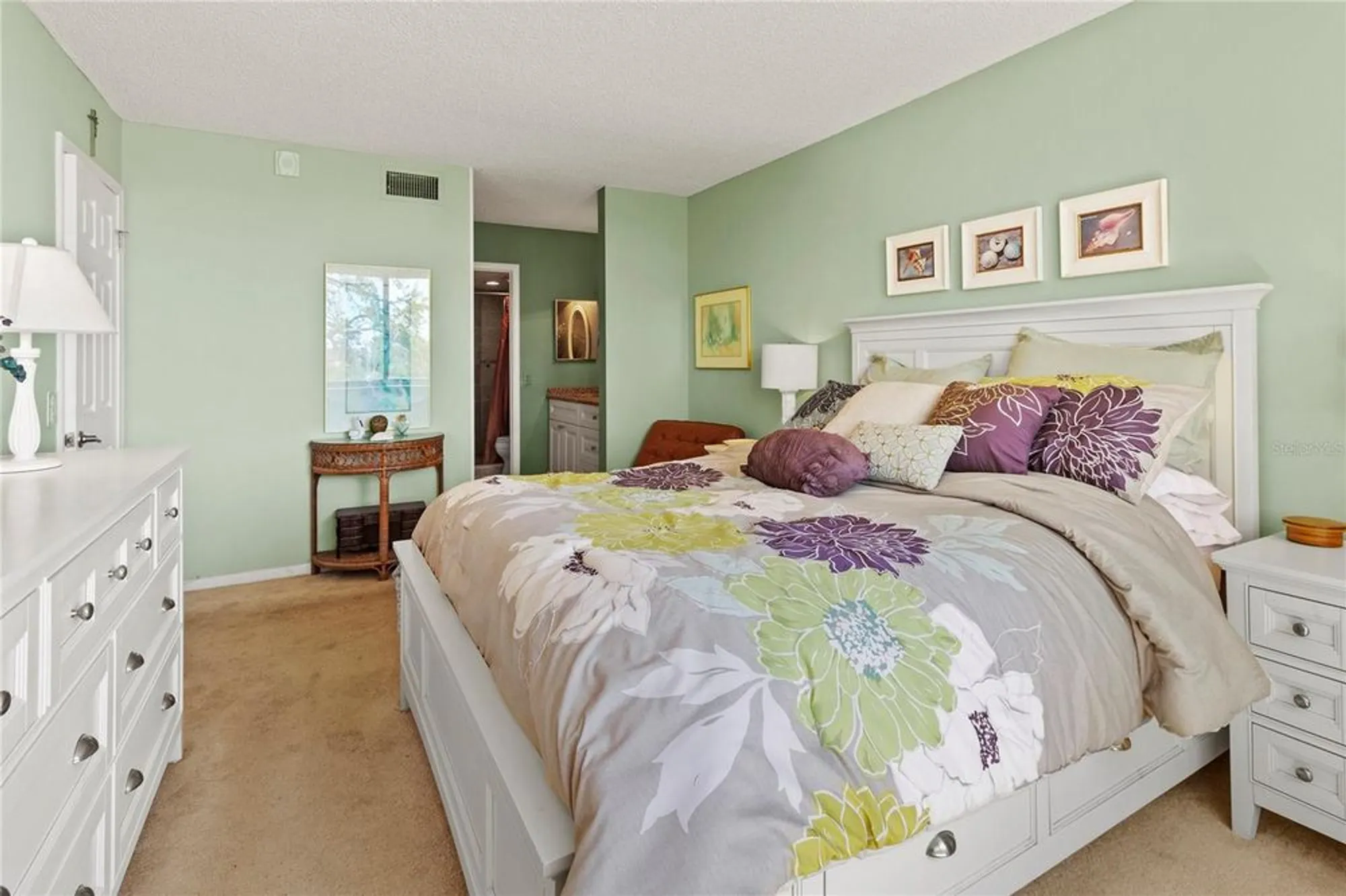 Property Slideshow image 14 of 28 | 6269 palma del mar blvd s apt 308, St Petersburg, FL, 33715