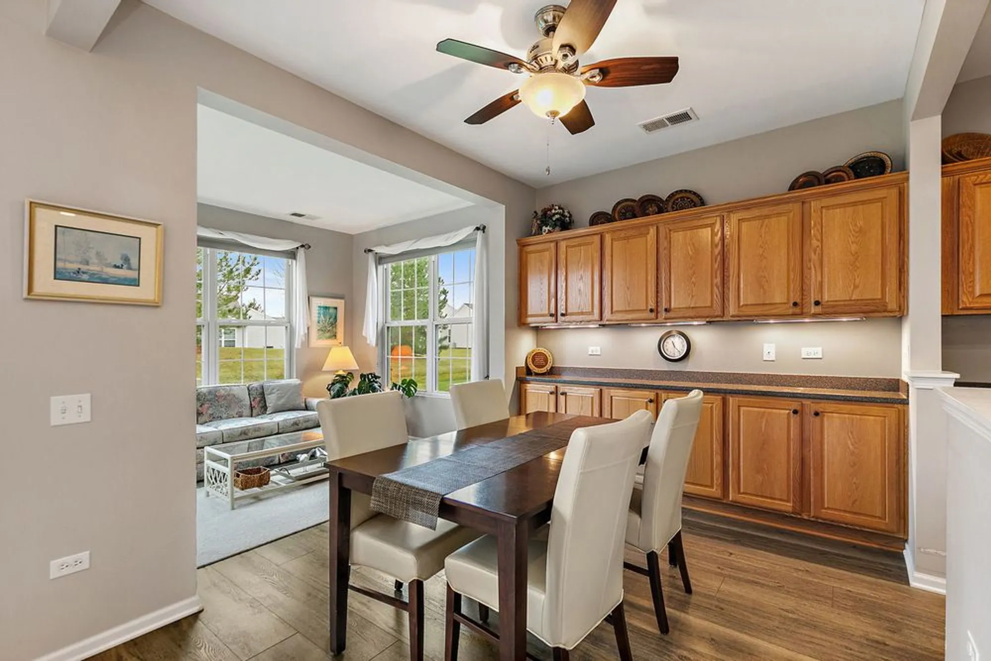 Property Slideshow image 8 of 24 | 13515 ivy dr, Huntley, IL, 60142