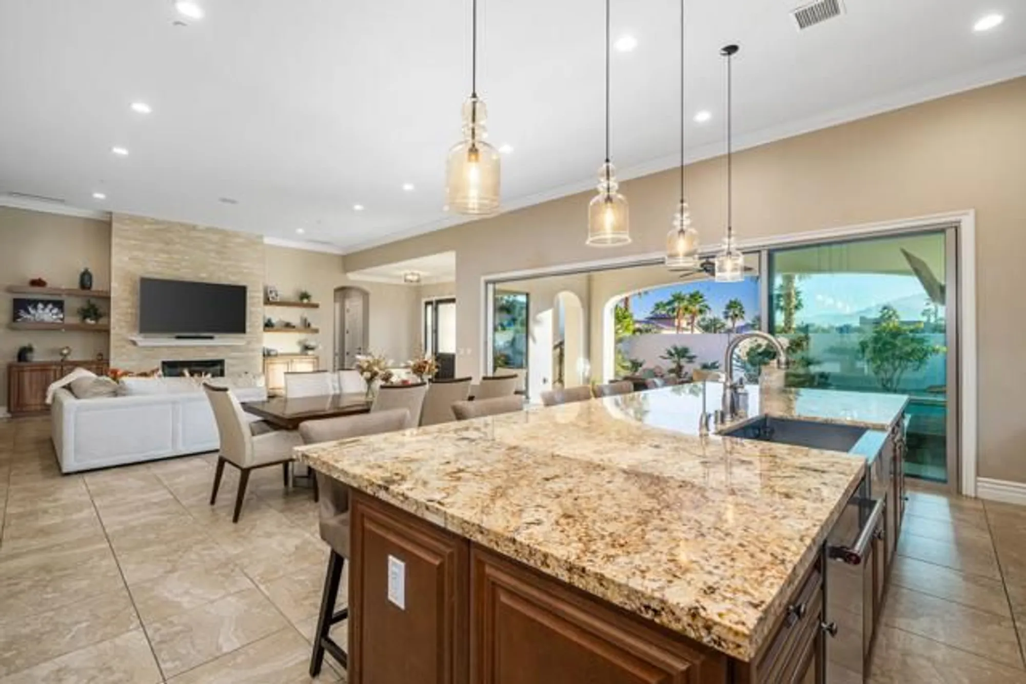 Property Slideshow image 5 of 40 | 55080 spring creek ct, La Quinta, CA, 92253