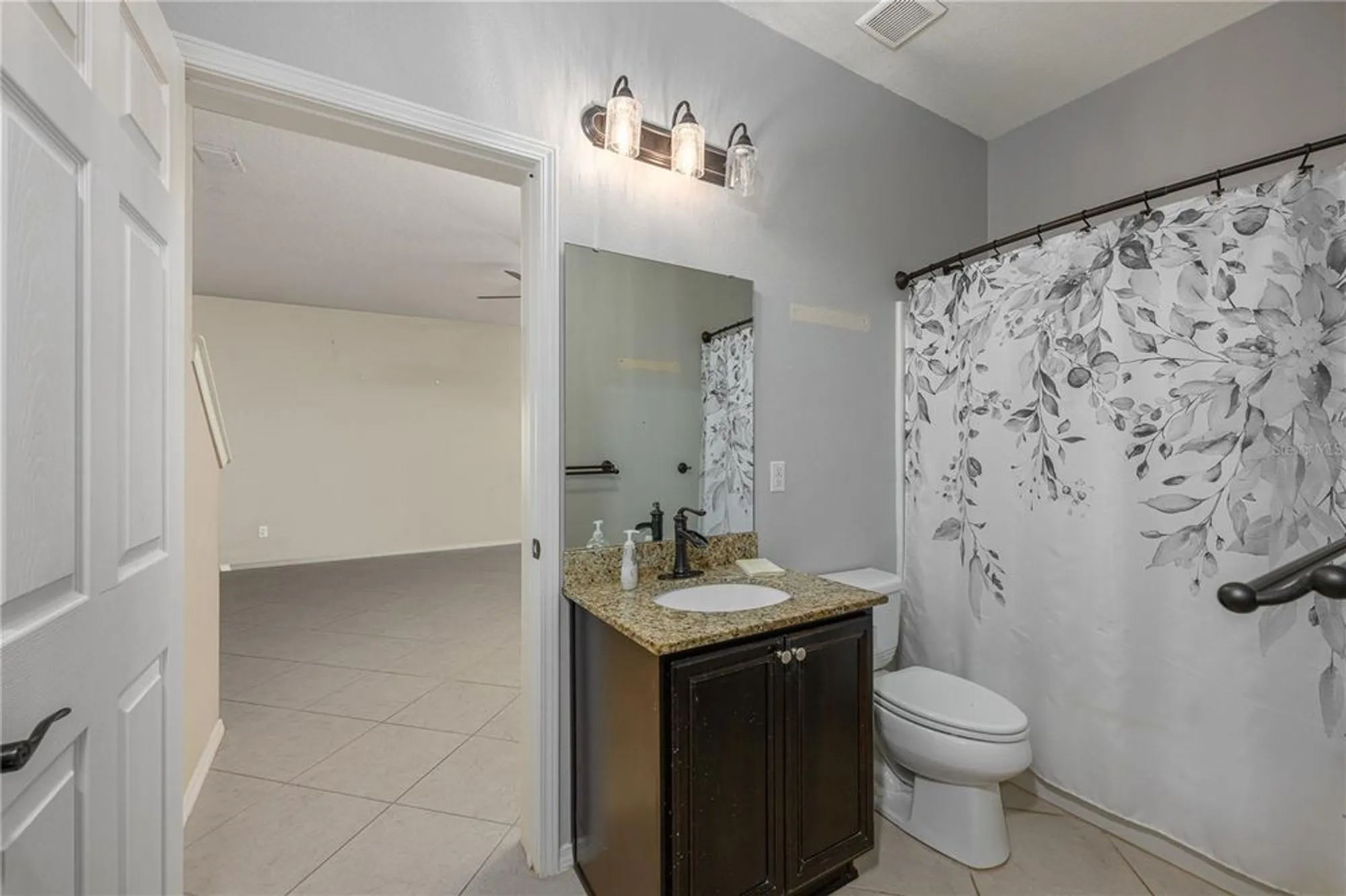Property Slideshow image 19 of 45 | 30304 cheval st, Mount Dora, FL, 32757