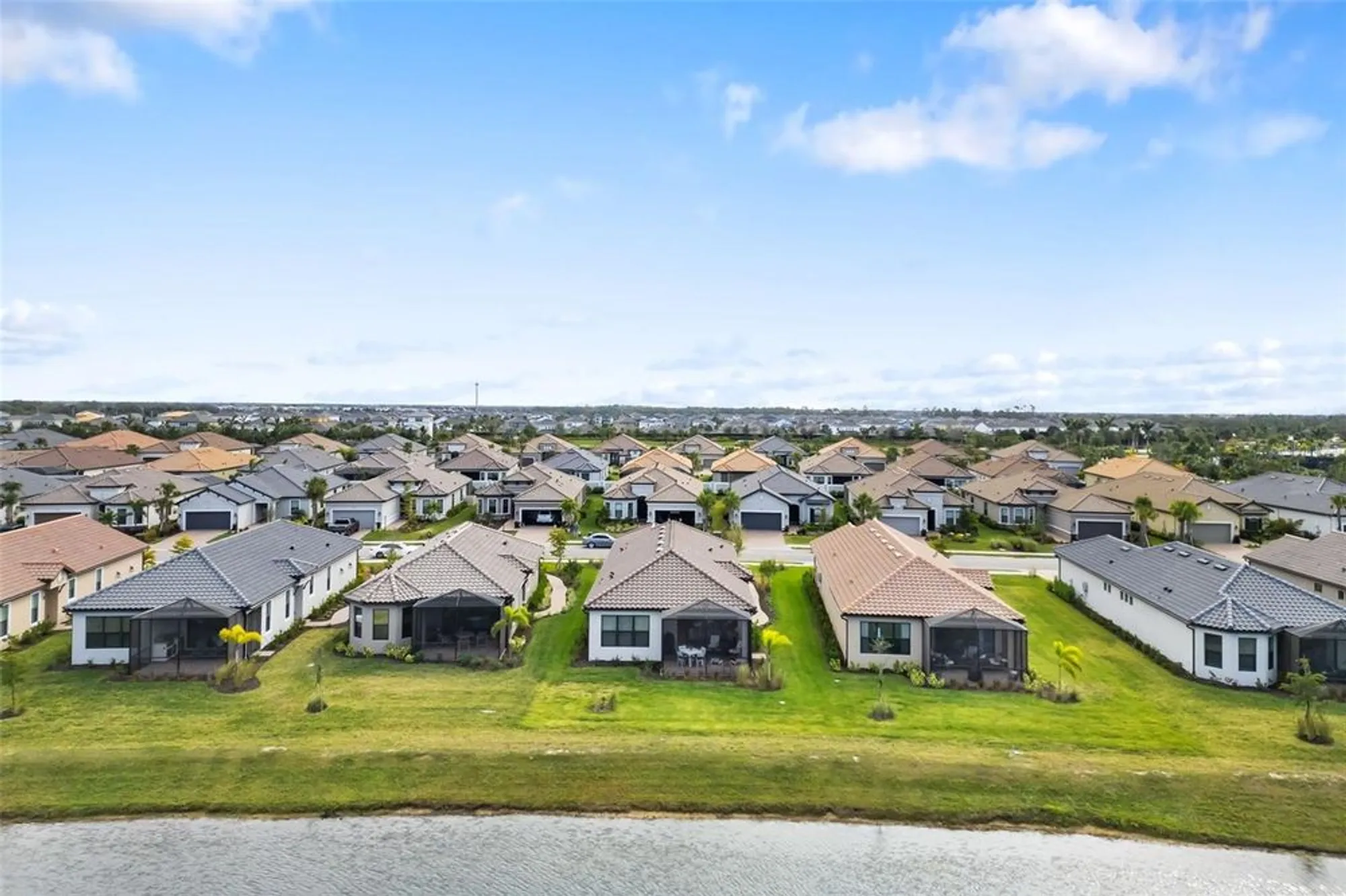 Property Slideshow image 34 of 73 | 16127 fortezza dr, Bradenton, FL, 34211