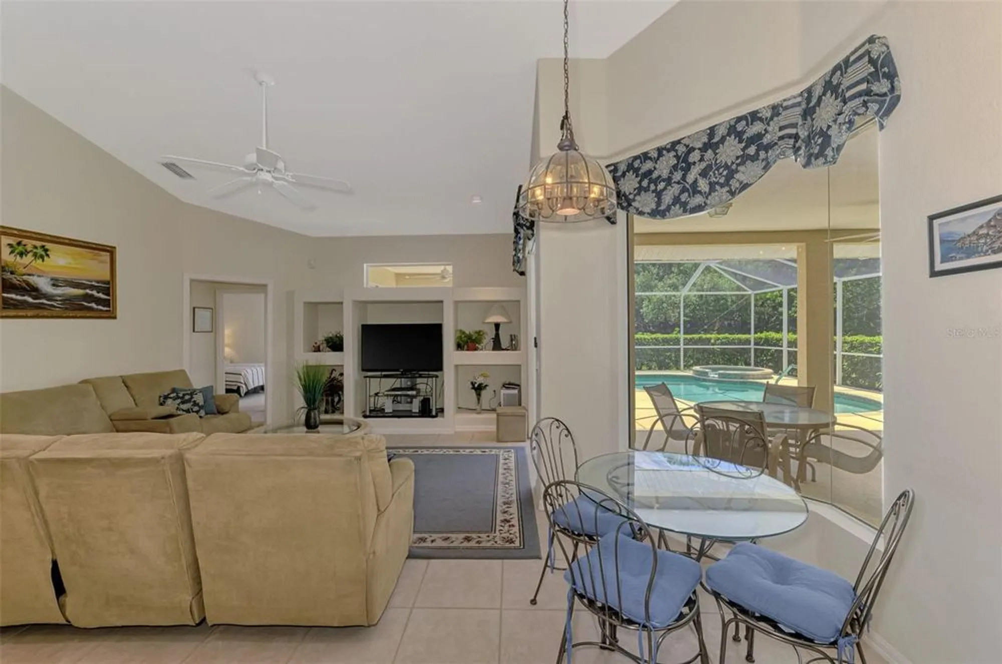 Property Slideshow image 19 of 62 | 6644 butlers crest dr, Bradenton, FL, 34203