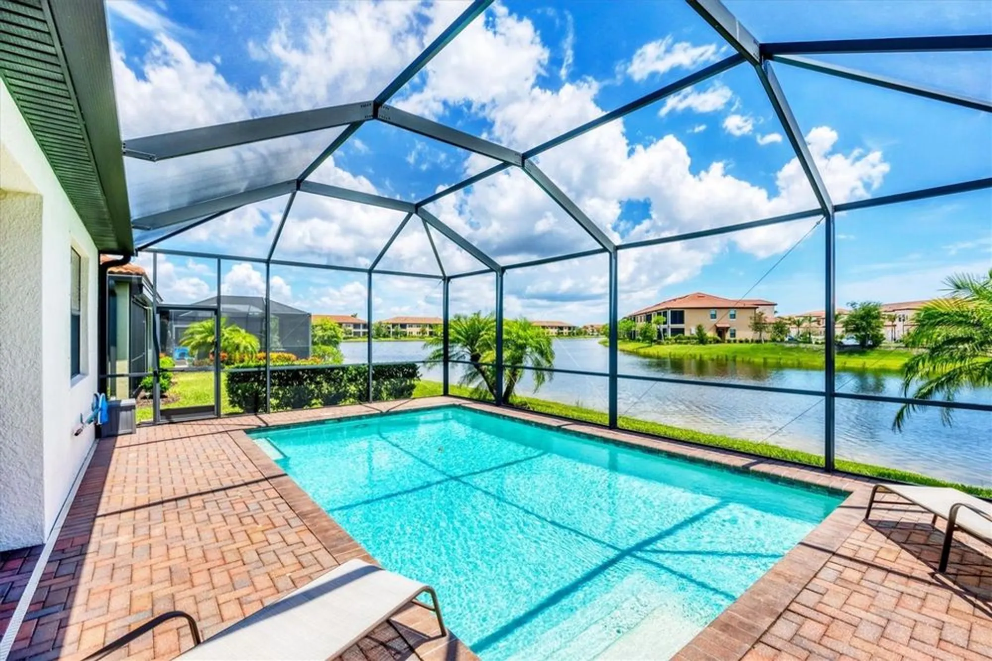 Property Slideshow image 14 of 100 | 10061 cozy grove dr, Venice, FL, 34293