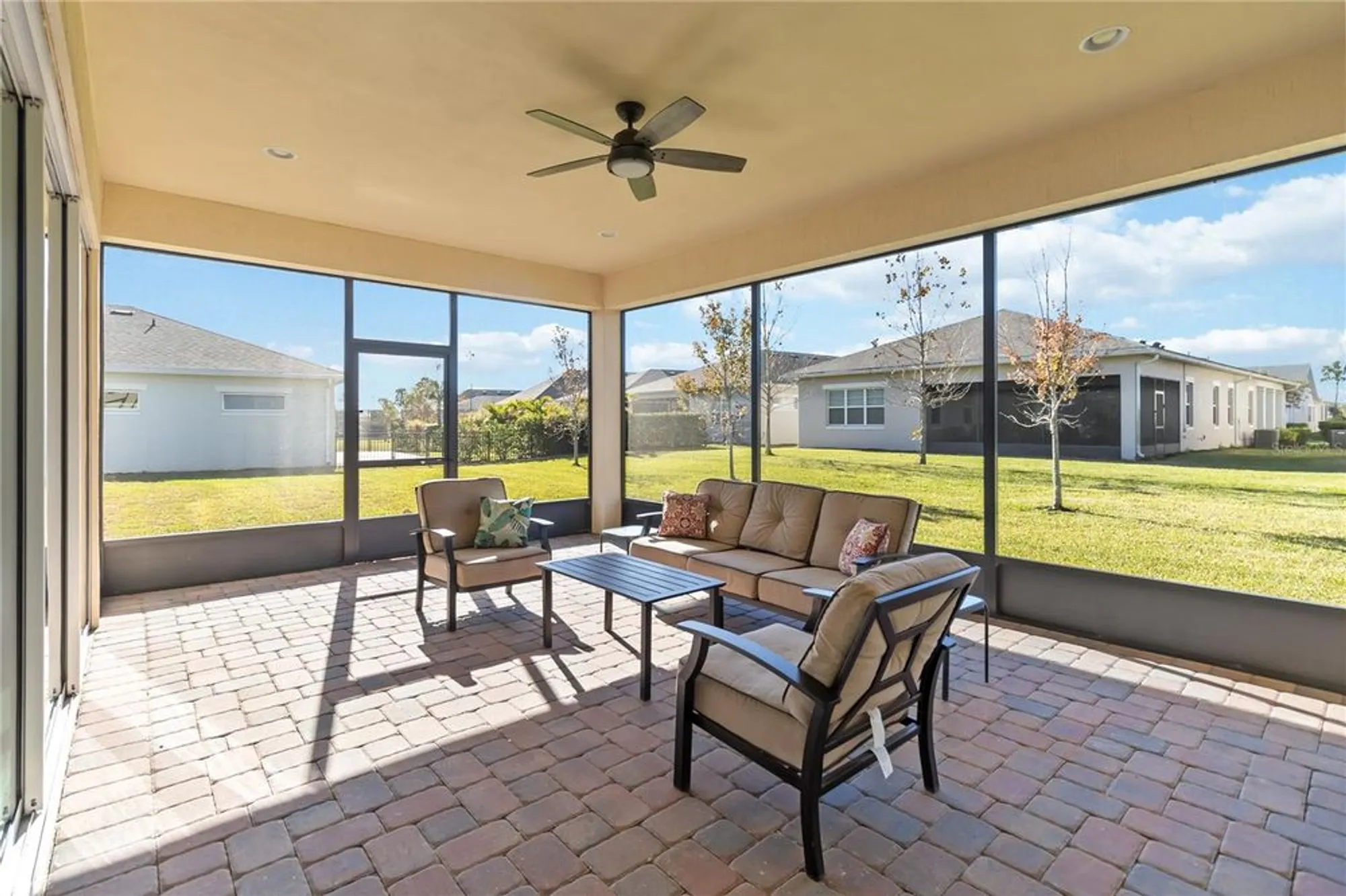 Property Slideshow image 32 of 58 | 5014 e fountainwood dr, Saint Cloud, FL, 34772