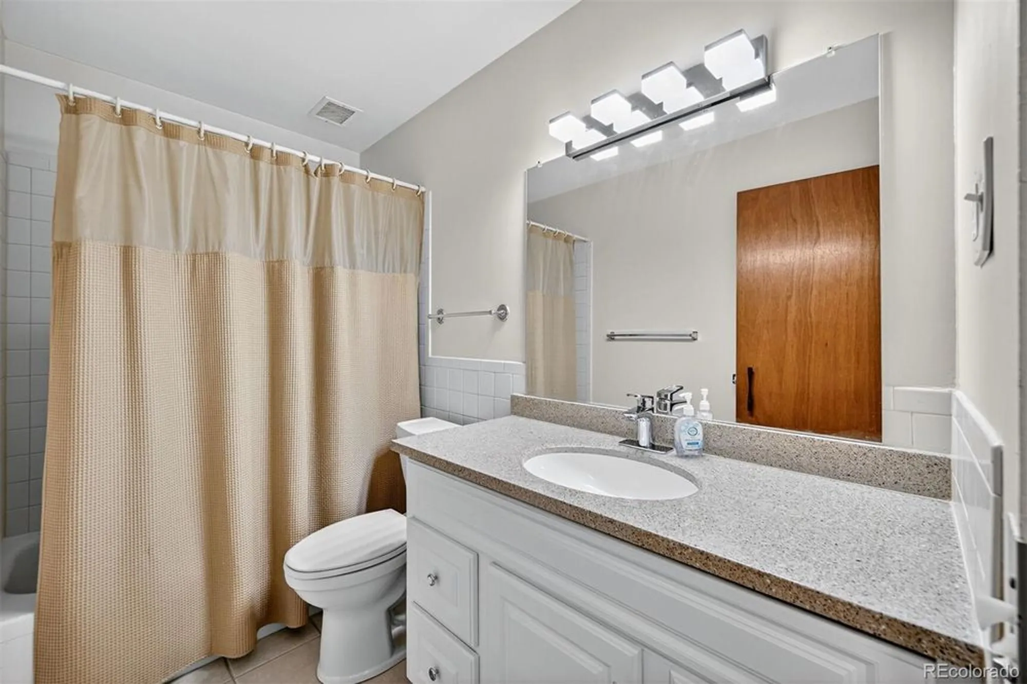 Property Slideshow image 23 of 46 | 9180 e center ave 4d, Denver, CO, 80247