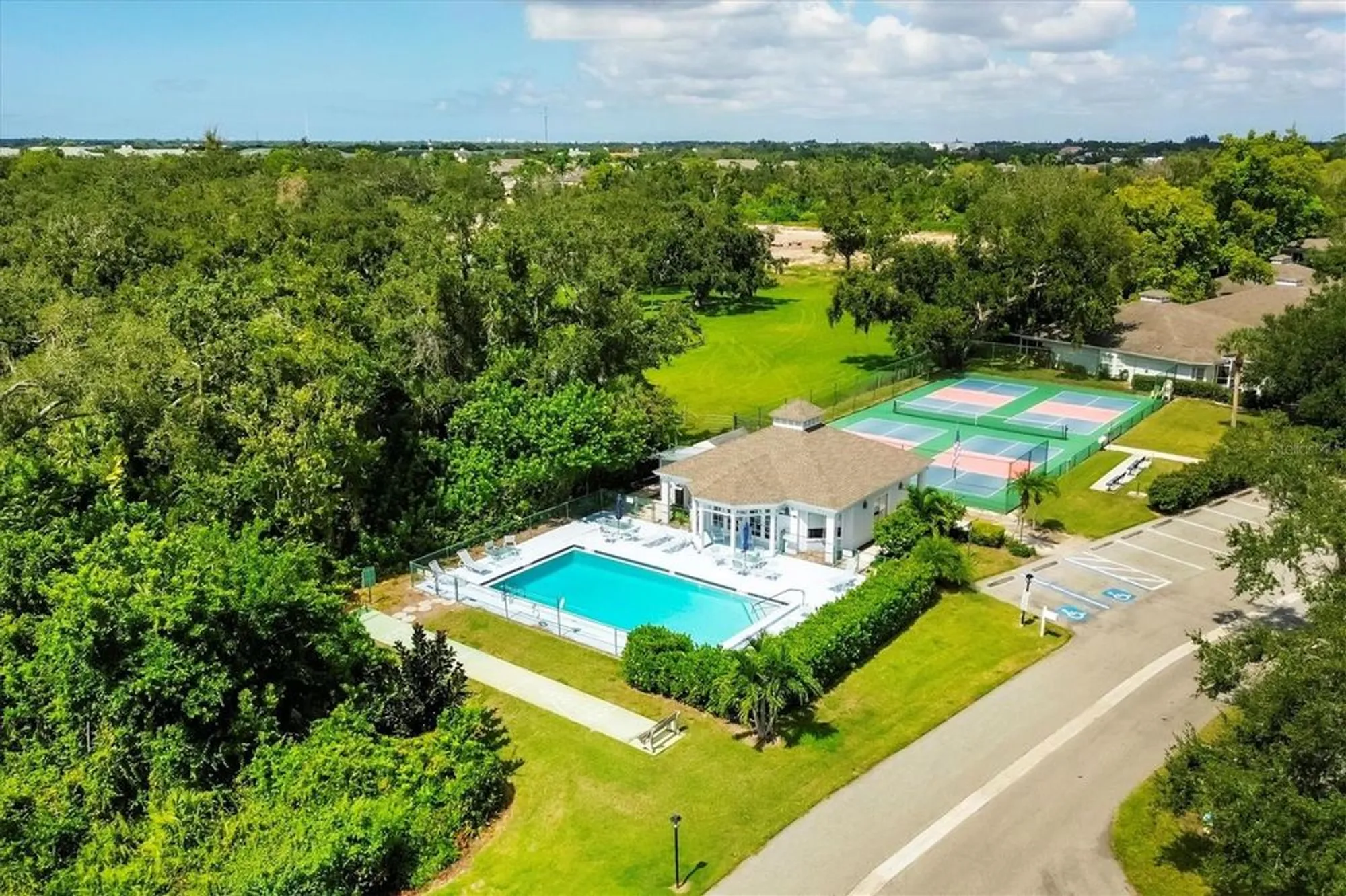 Property Slideshow image 52 of 63 | 6465 carrington cir 44, Sarasota, FL, 34238