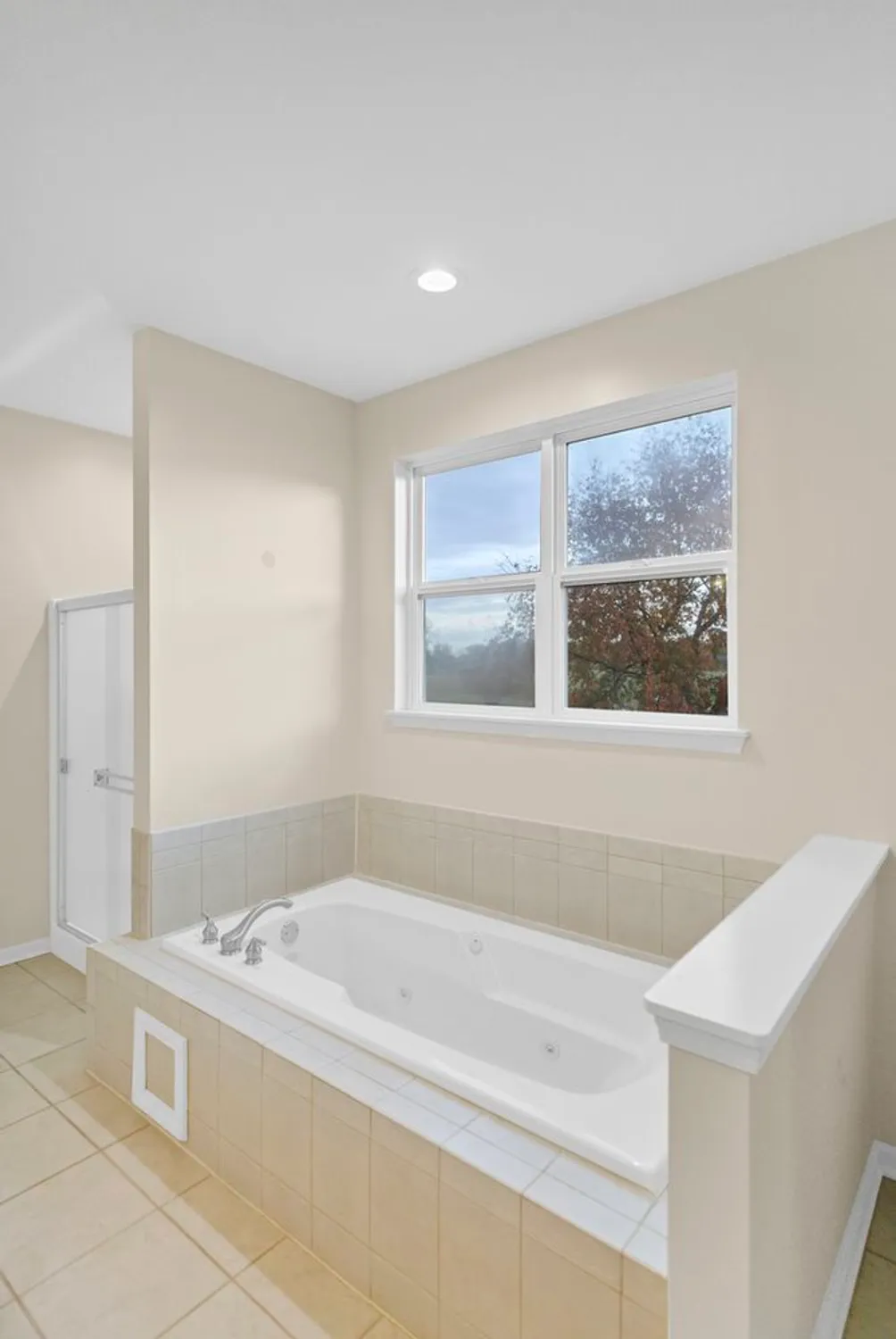 Property Slideshow image 49 of 71 | 2660 harnish dr, Algonquin, IL, 60102