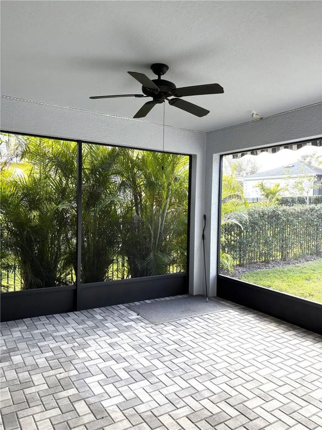 Property Slideshow image 25 of 28 | 6035 plover meadow st, Lithia, FL, 33547