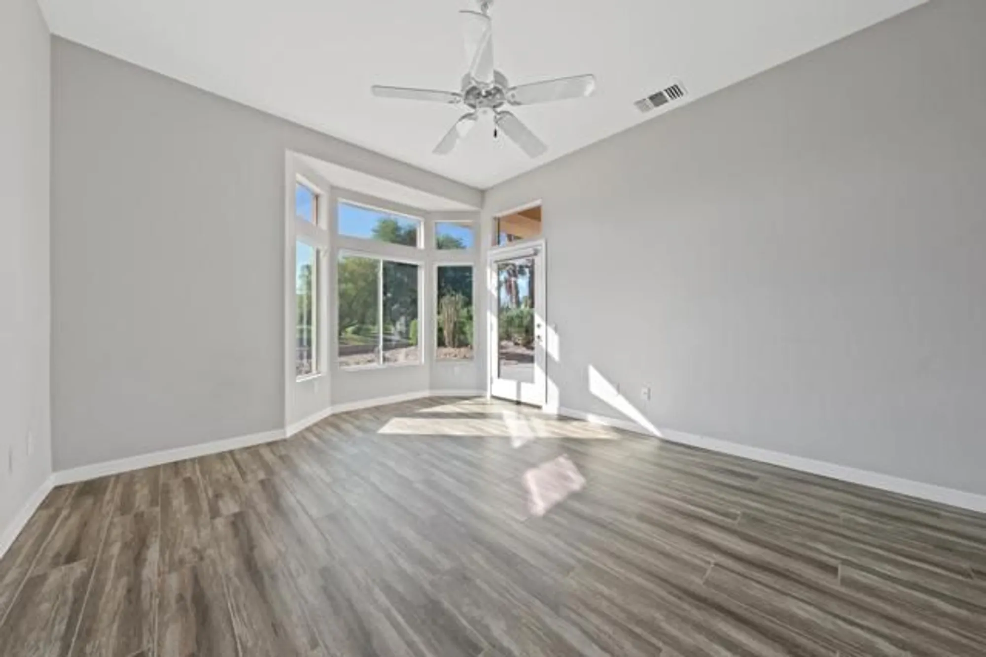 Property Slideshow image 27 of 39 | 38324 sunny days dr, Palm Desert, CA, 92211