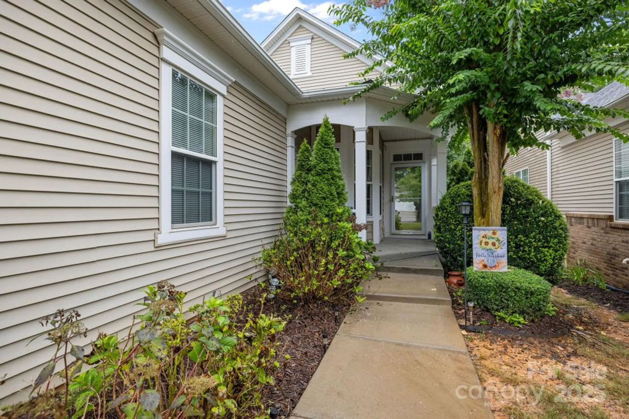 Property Slideshow image 2 of 39 | 17517 hawks view dr # 164, Fort Mill, SC, 29707