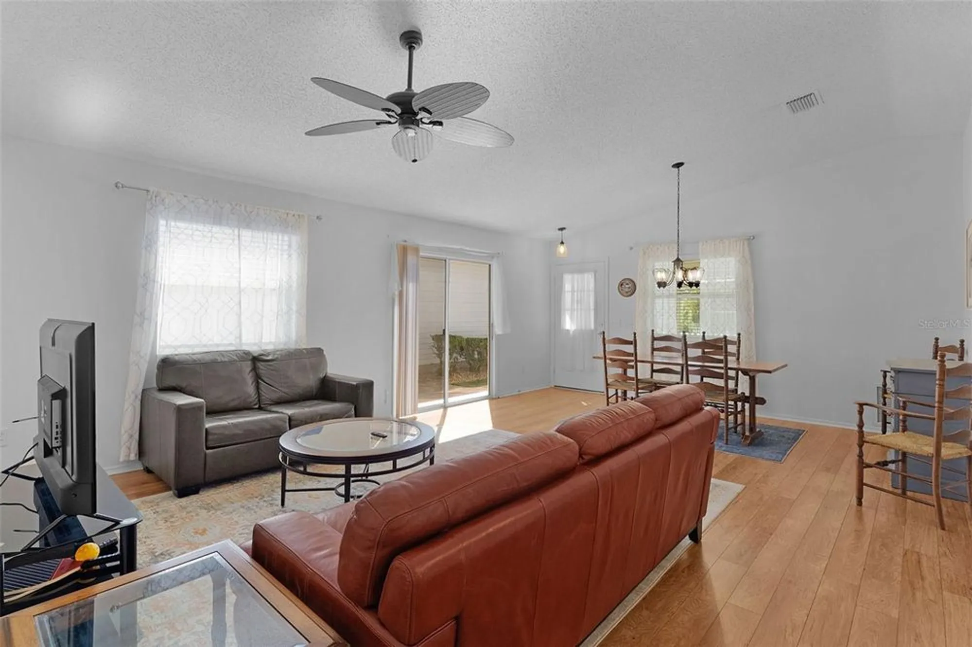 Property Slideshow image 7 of 38 | 297 emmalee pl, The Villages, FL, 32162