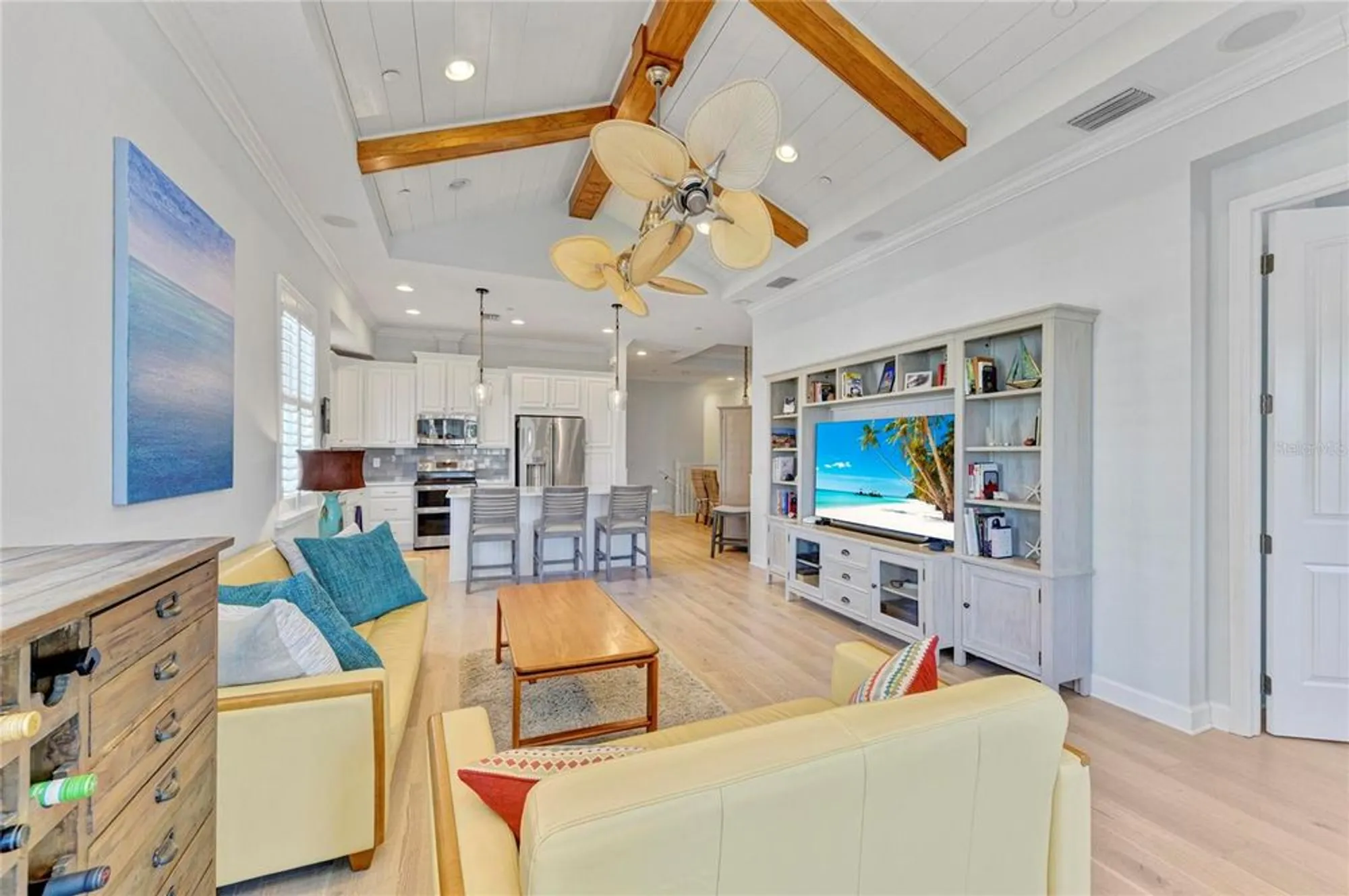 Property Slideshow image 21 of 100 | 348 sapphire lake dr unit 201, Bradenton, FL, 34209