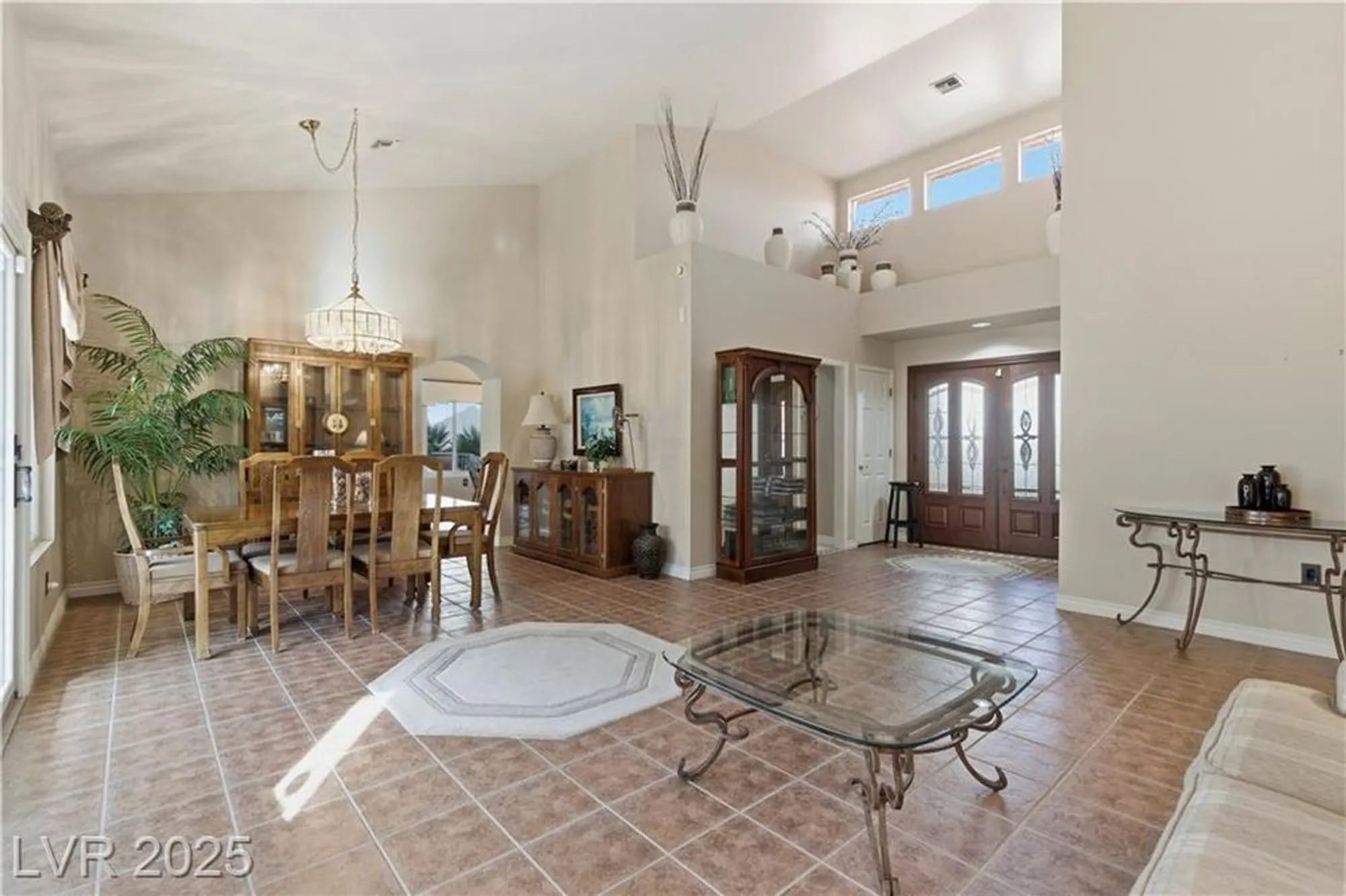 Property Slideshow image 9 of 60 | 8909 meadowood dr, Las Vegas, NV, 89134