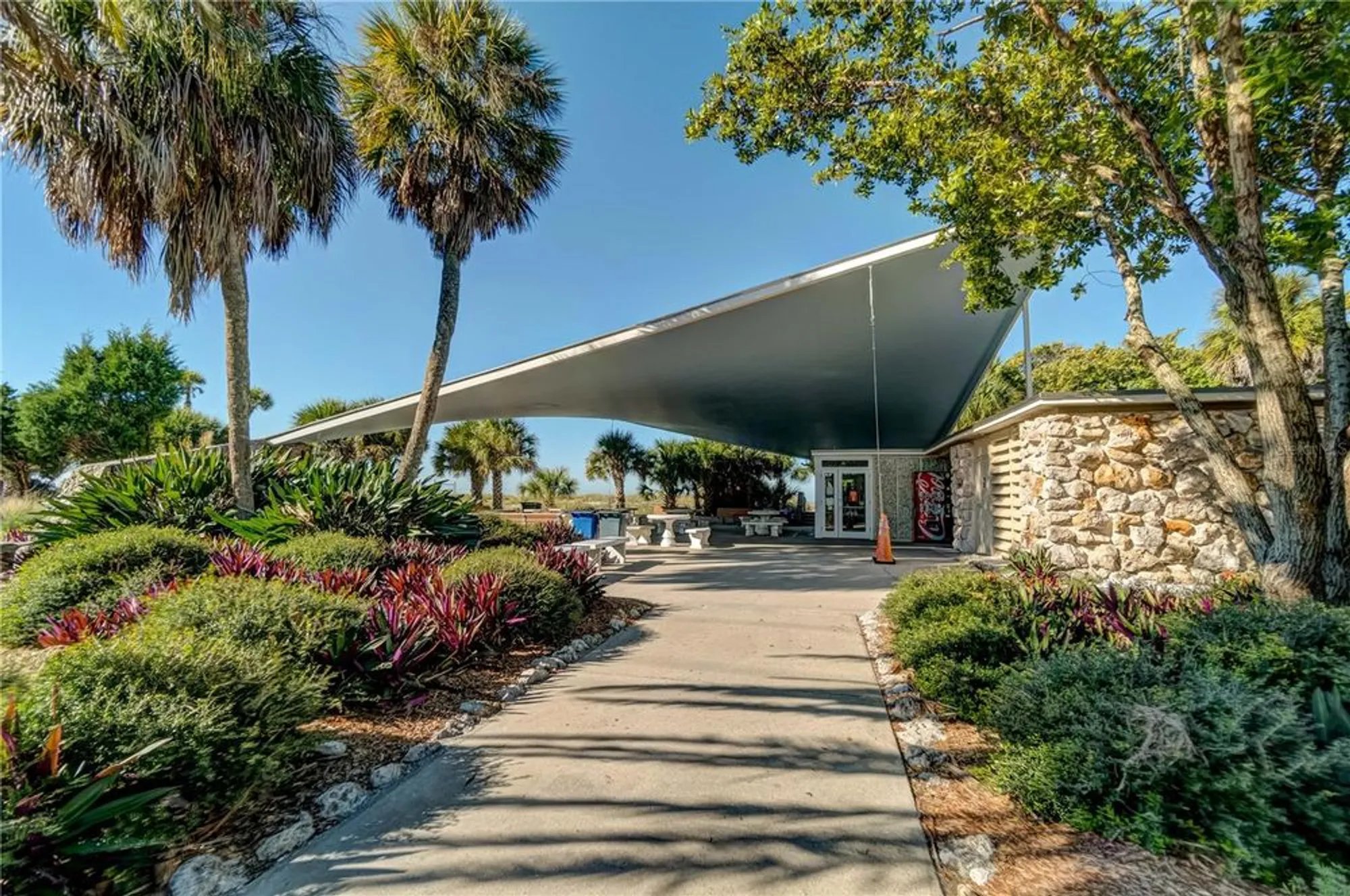 Property Slideshow image 68 of 84 | 174 southampton pl 345, Venice, FL, 34293