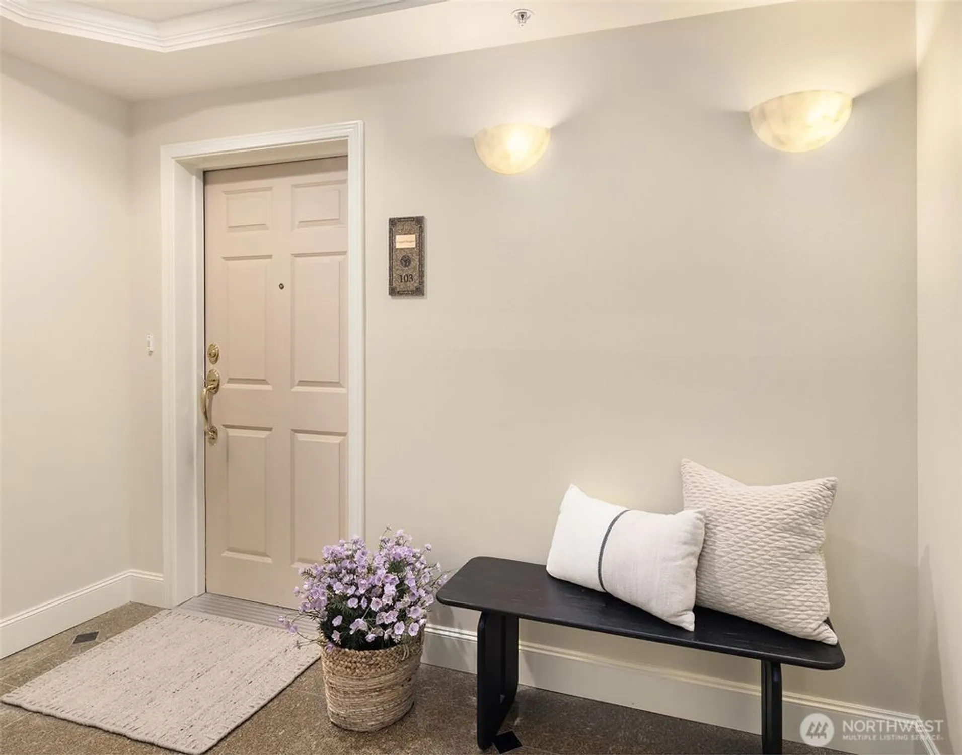 Property Slideshow image 4 of 40 | 4535 providence point pl 103, Issaquah, WA, 98029