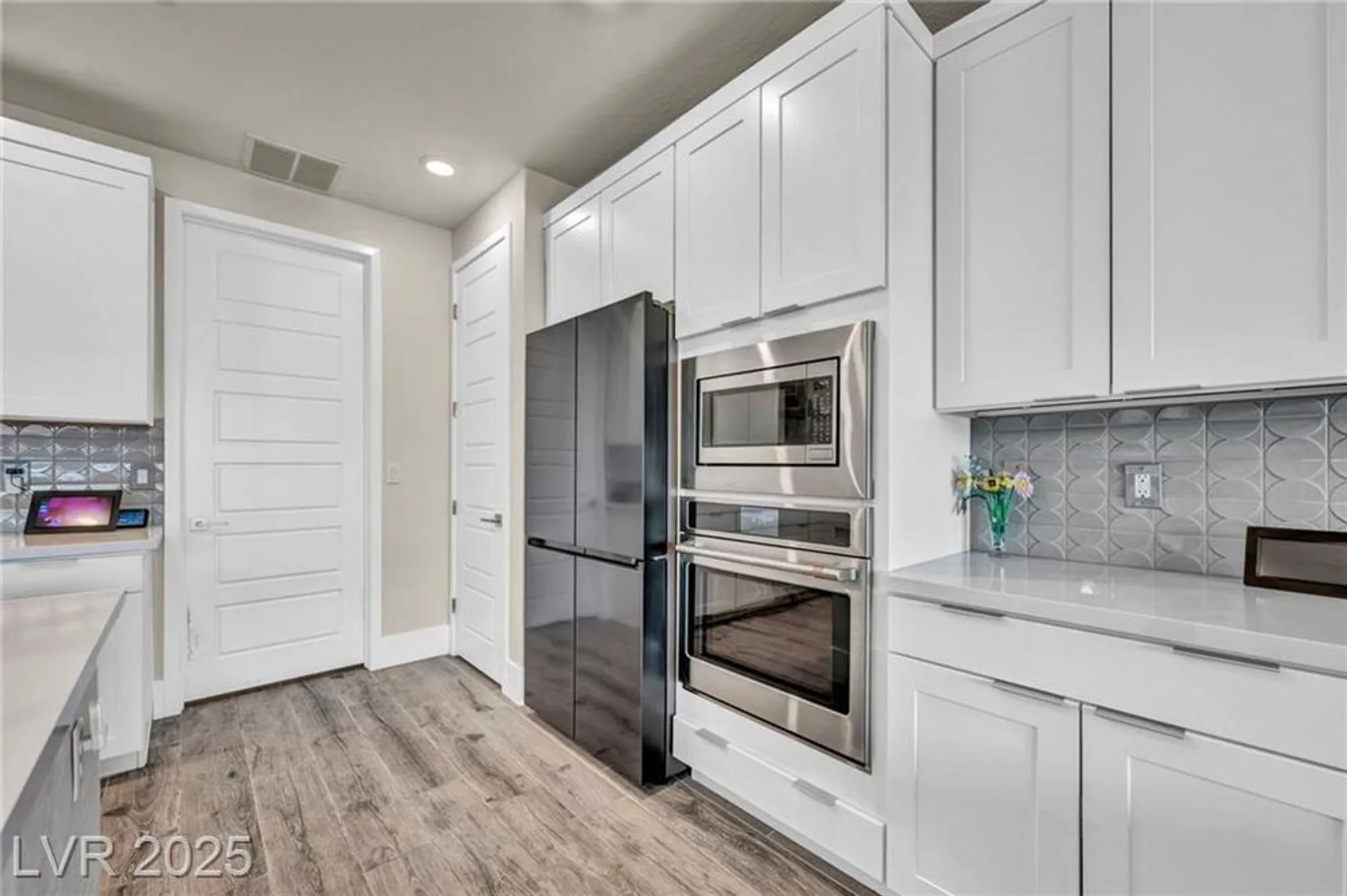 Property Slideshow image 15 of 90 | 9641 balais dr, Las Vegas, NV, 89143