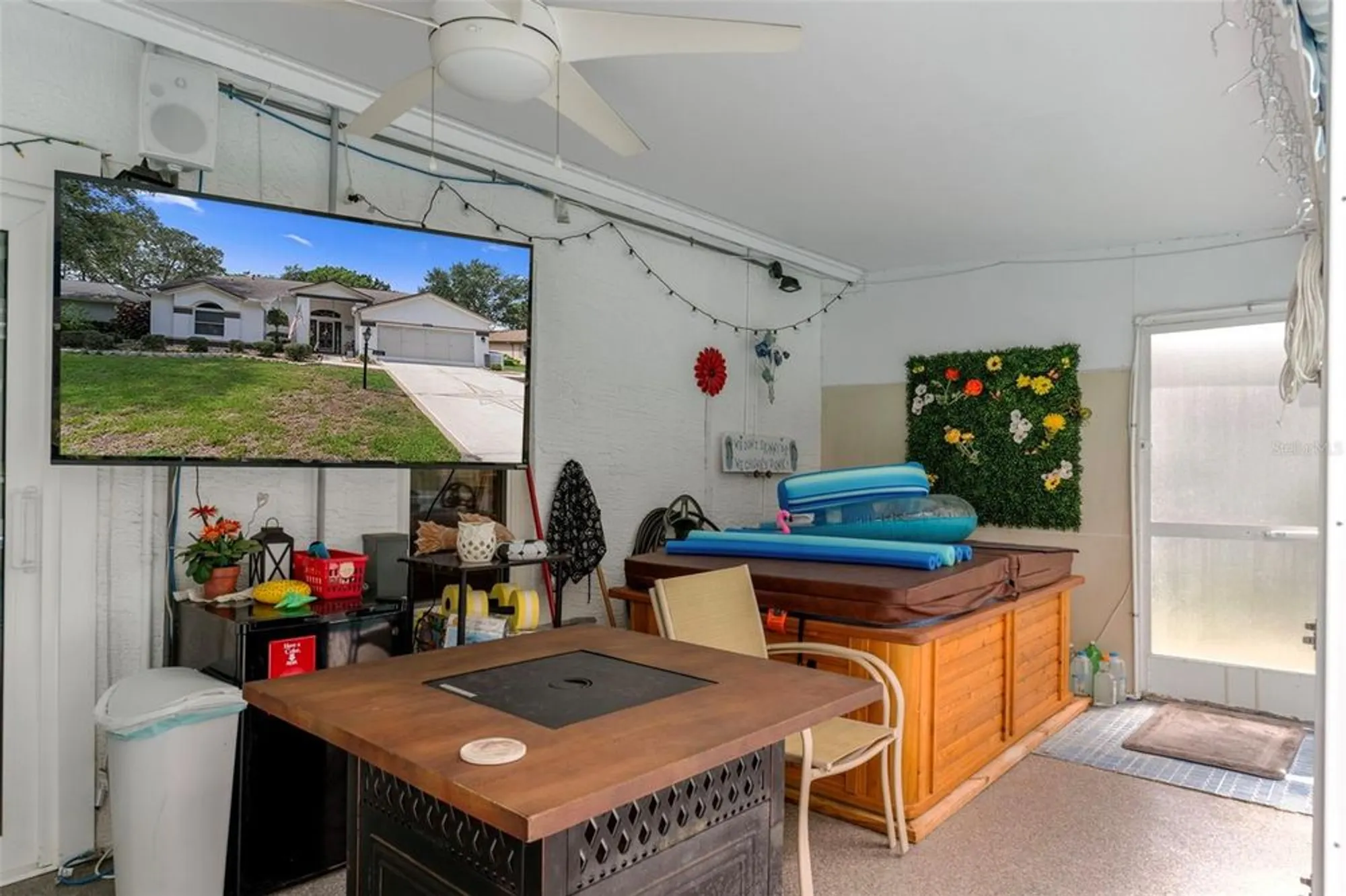 Property Slideshow image 40 of 95 | 2345 terrace view ln, Spring Hill, FL, 34606