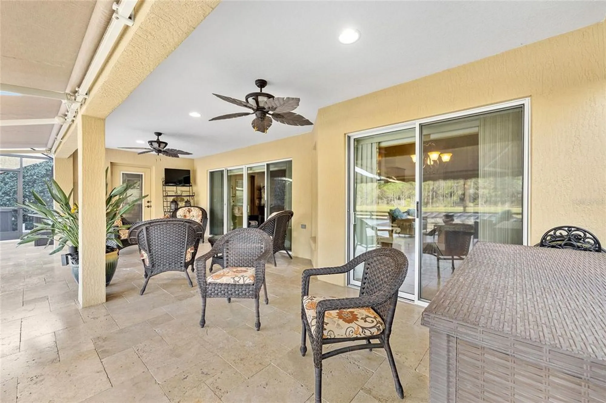 Property Slideshow image 21 of 66 | 4239 deskin ln, The Villages, FL, 32163