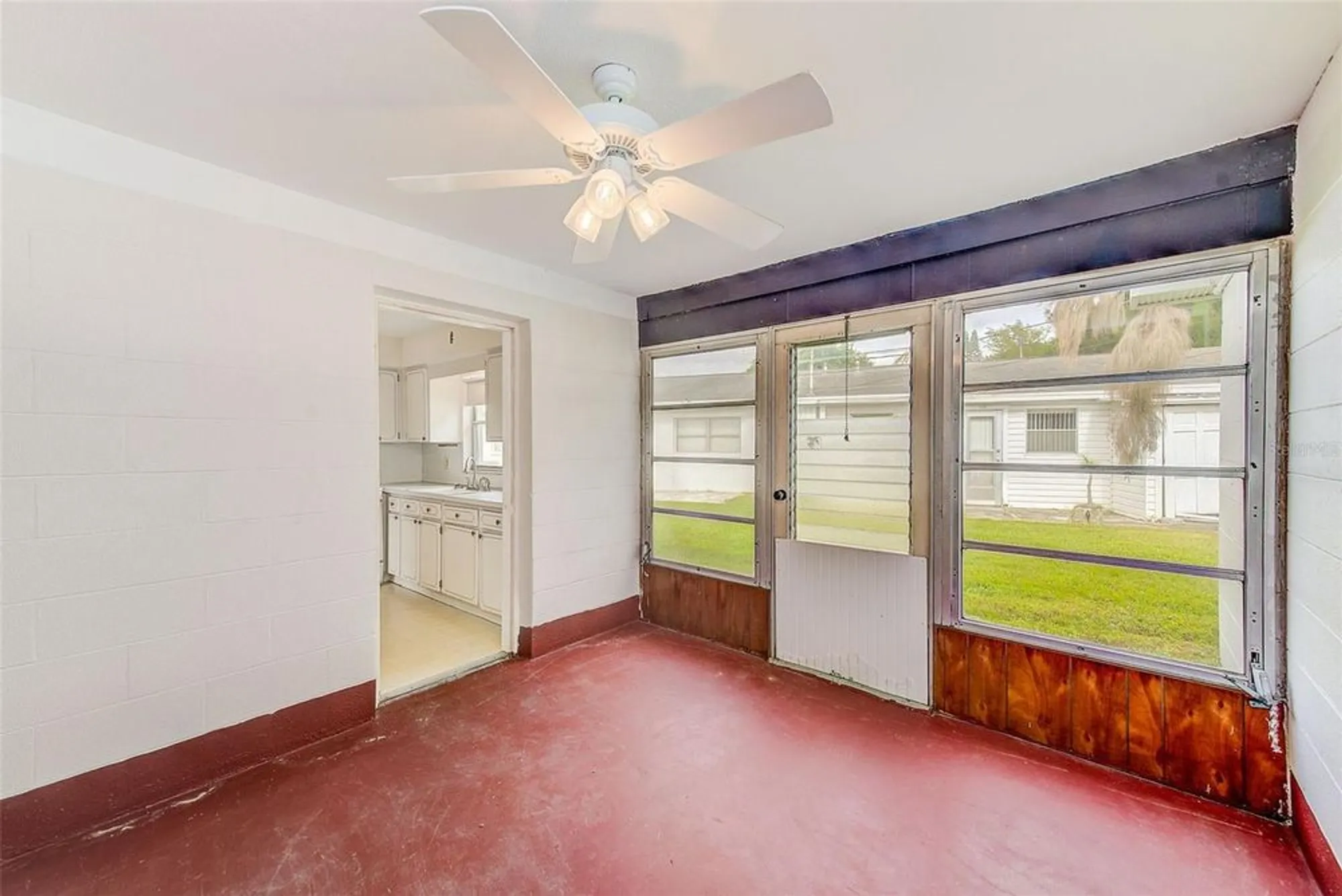 Property Slideshow image 18 of 32 | 4995 trillium ct, Pinellas Park, FL, 33782