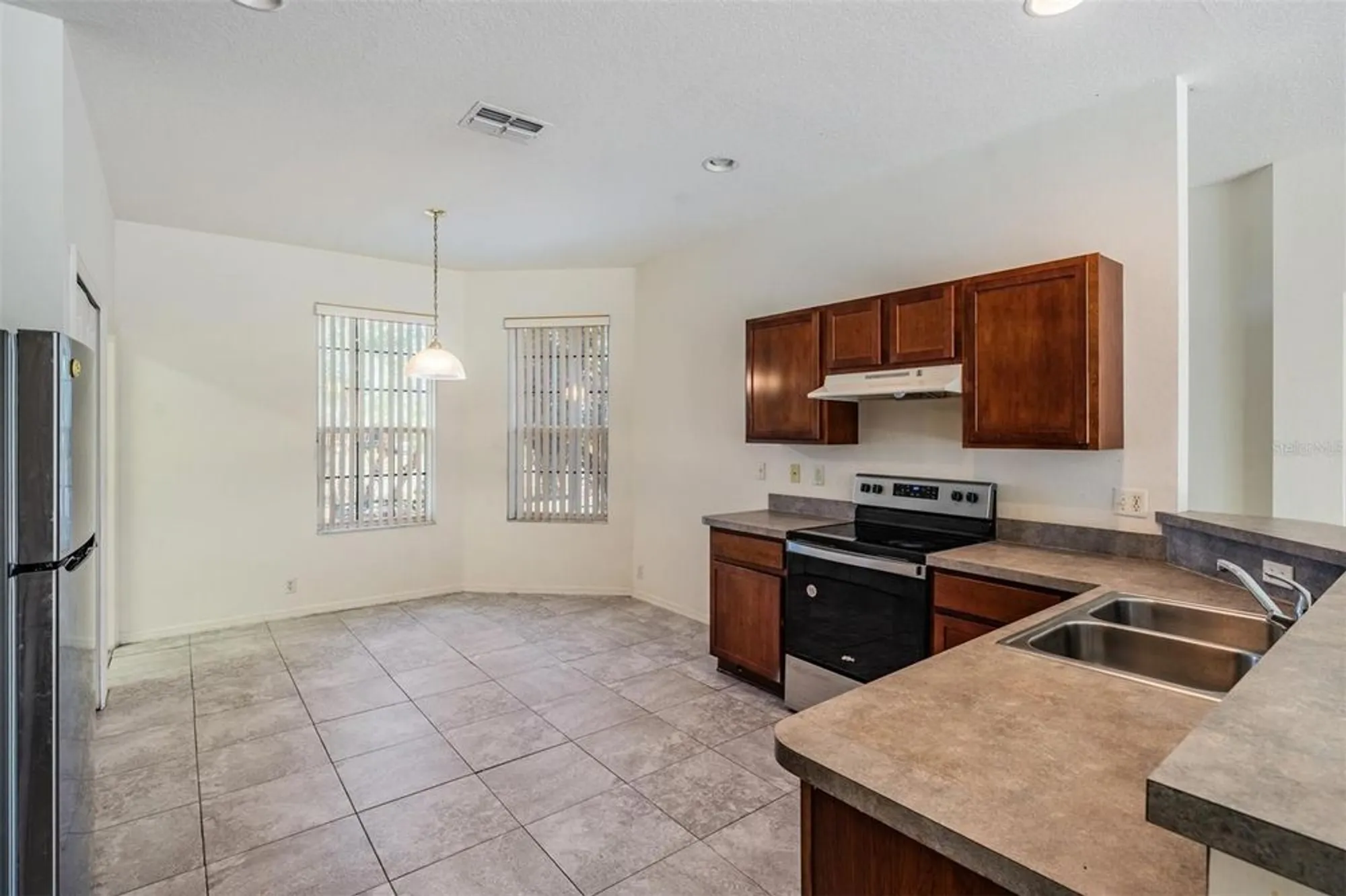 Property Slideshow image 12 of 43 | 3413 waterlute way, Lakeland, FL, 33811