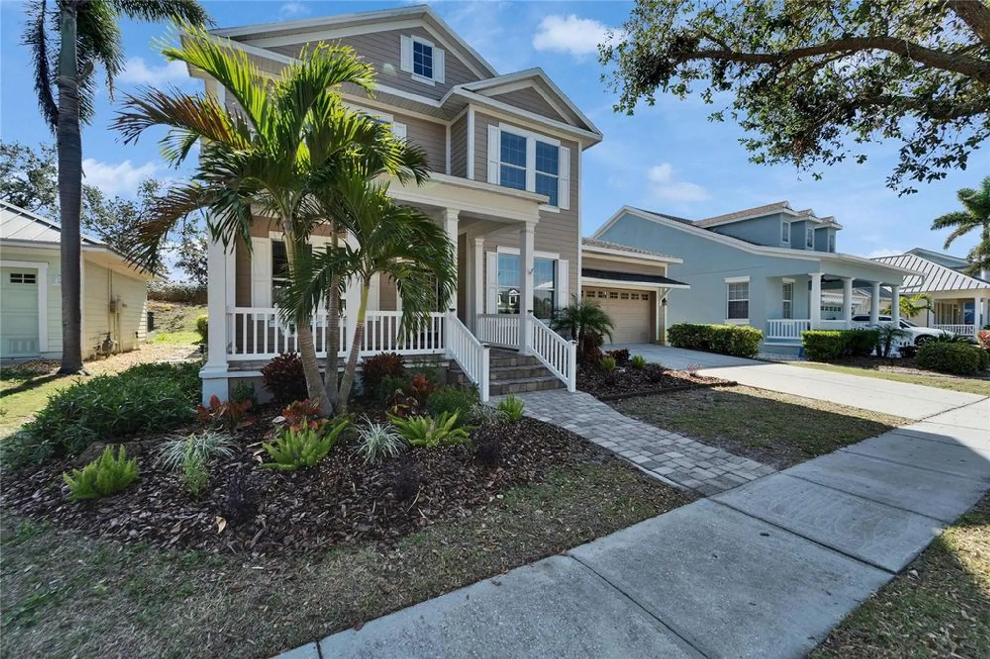 Property Slideshow image 80 of 100 | 410 manns harbor dr, Apollo Beach, FL, 33572