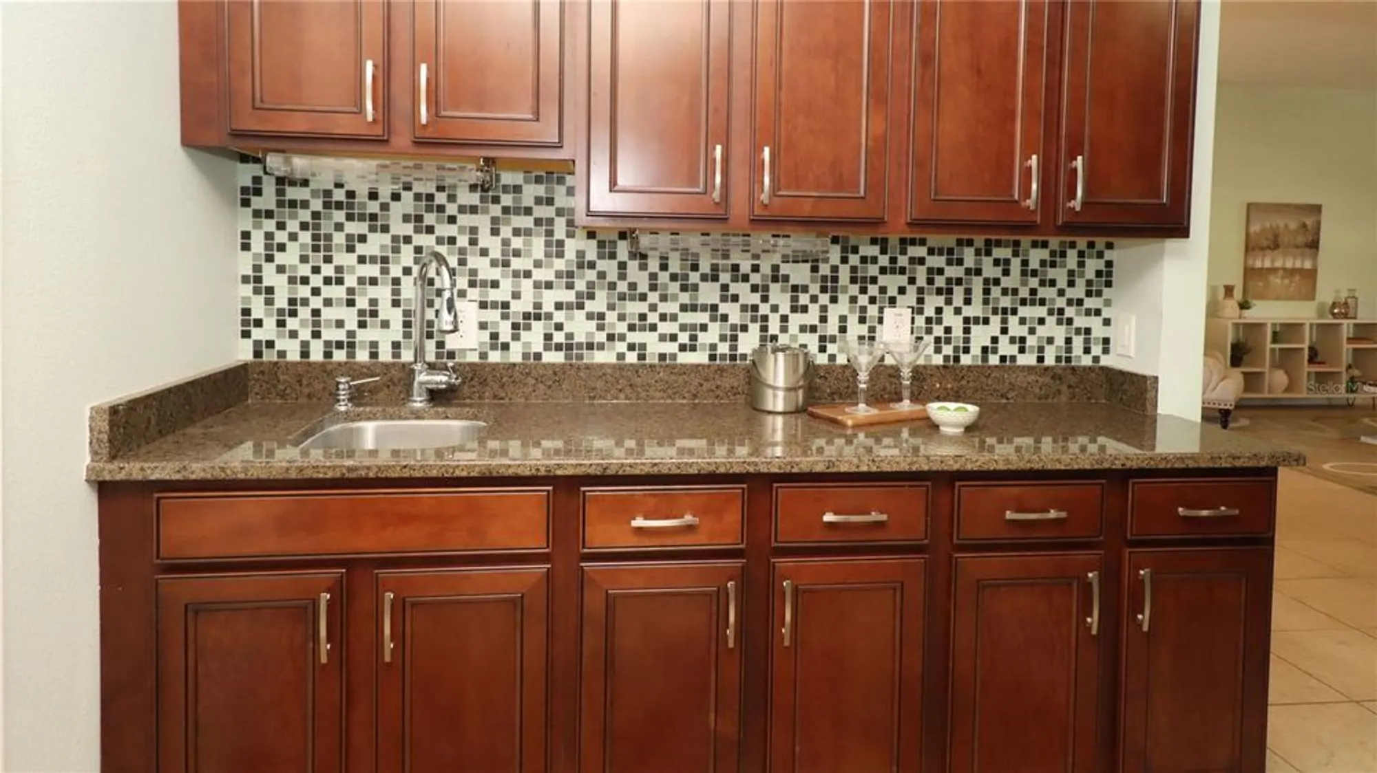 Property Slideshow image 19 of 60 | 1988 dove hollow run, The Villages, FL, 32162