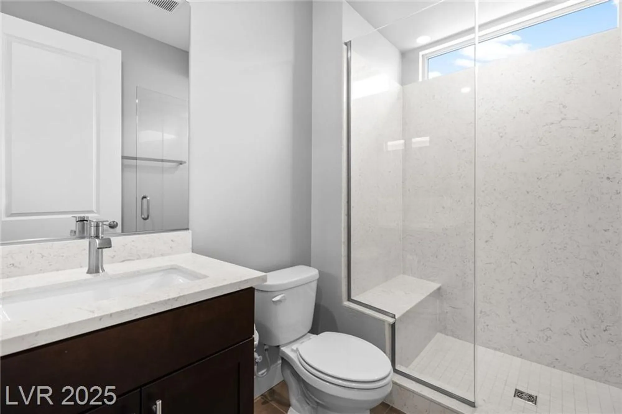 Property Slideshow image 20 of 43 | 18 sun mirage ave, Henderson, NV, 89011